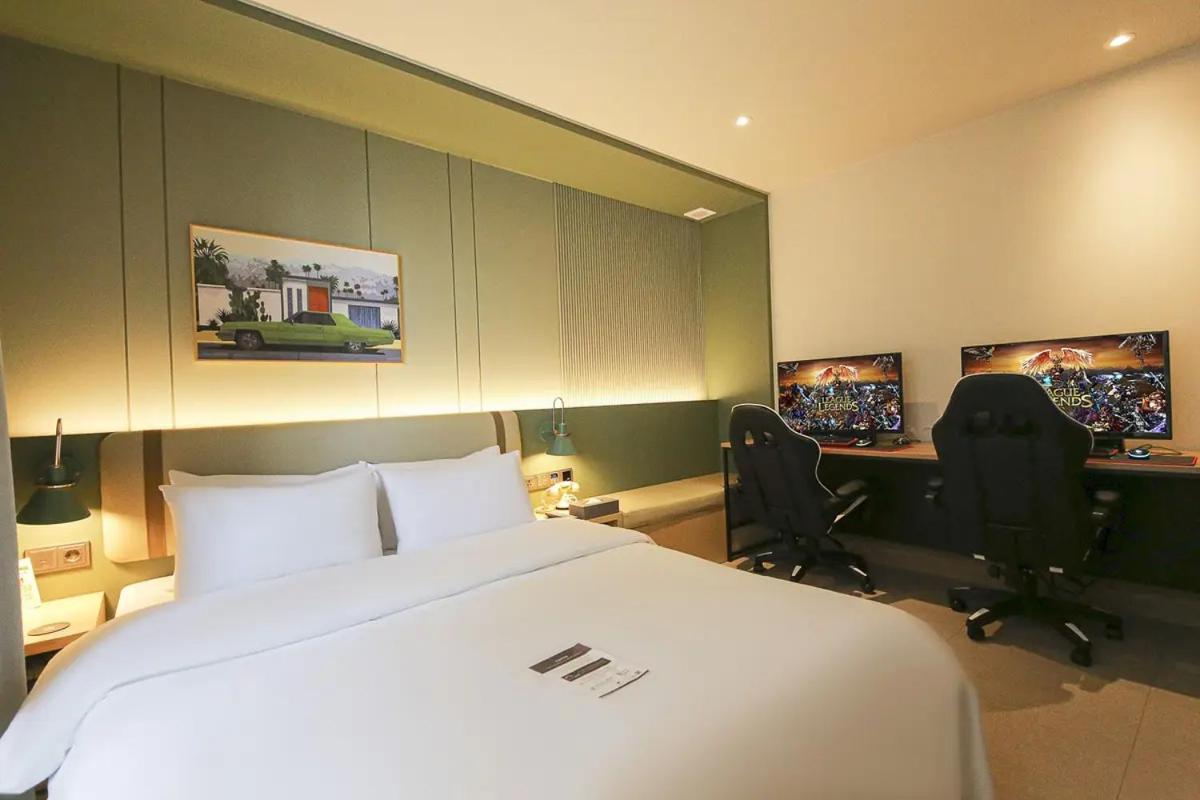 Premium Terrace - 2 PC photo 3