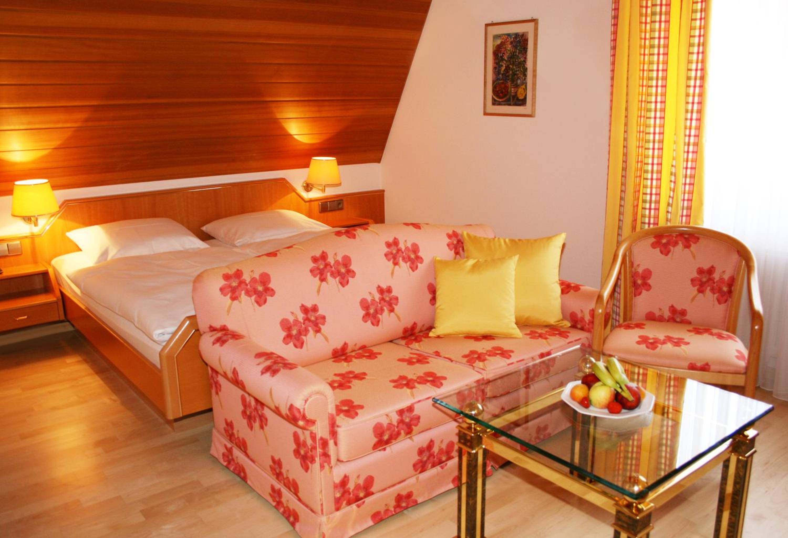 Large Single Room photo 2