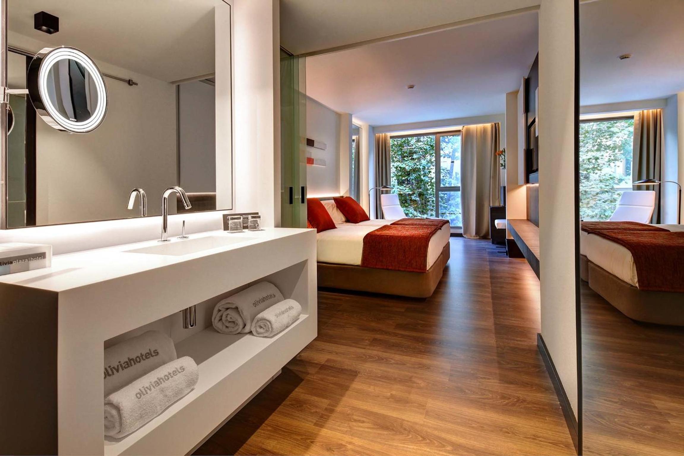Standard Double or Twin Room photo 3