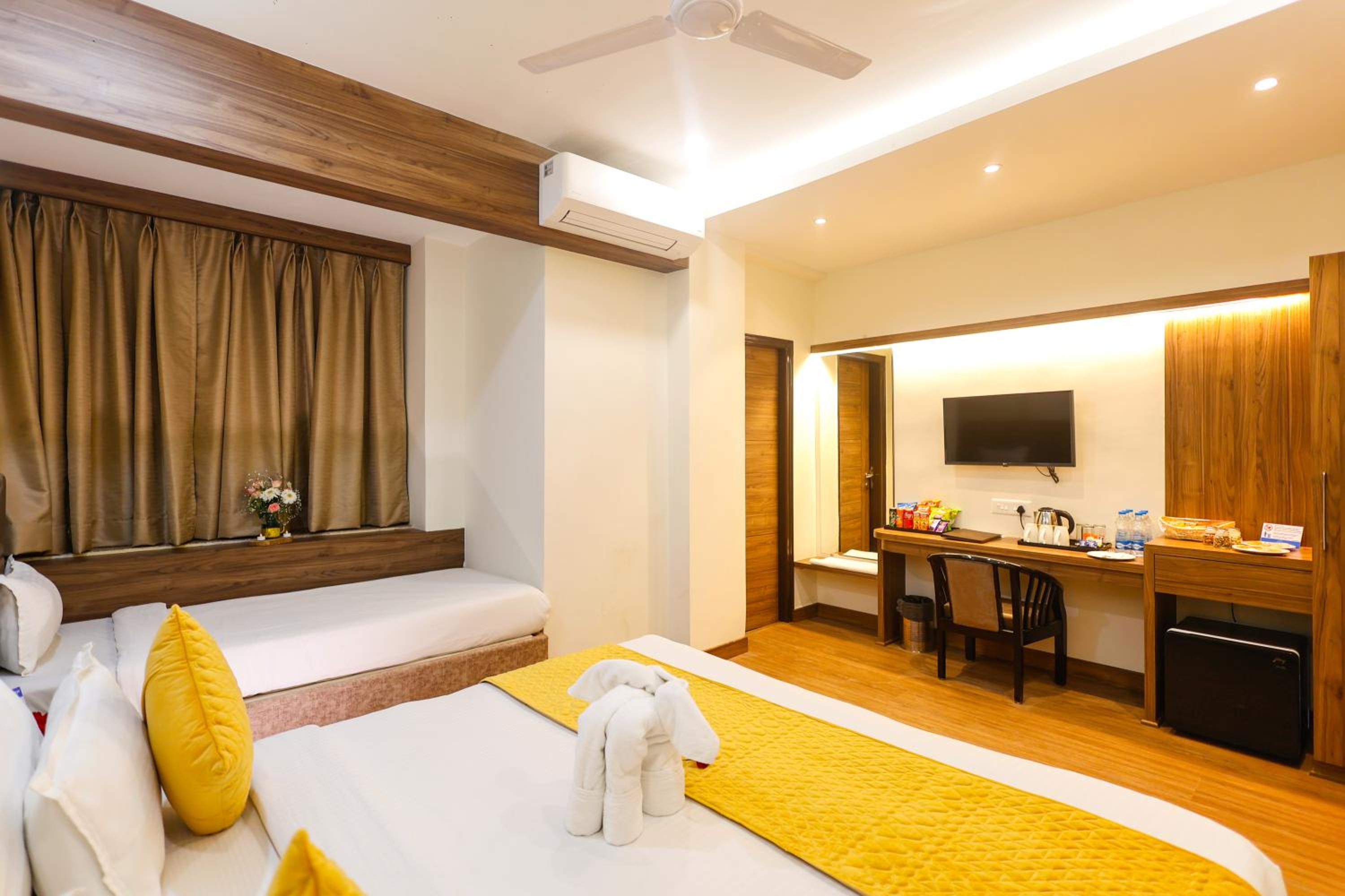 Executive Triple Room - Photo 1