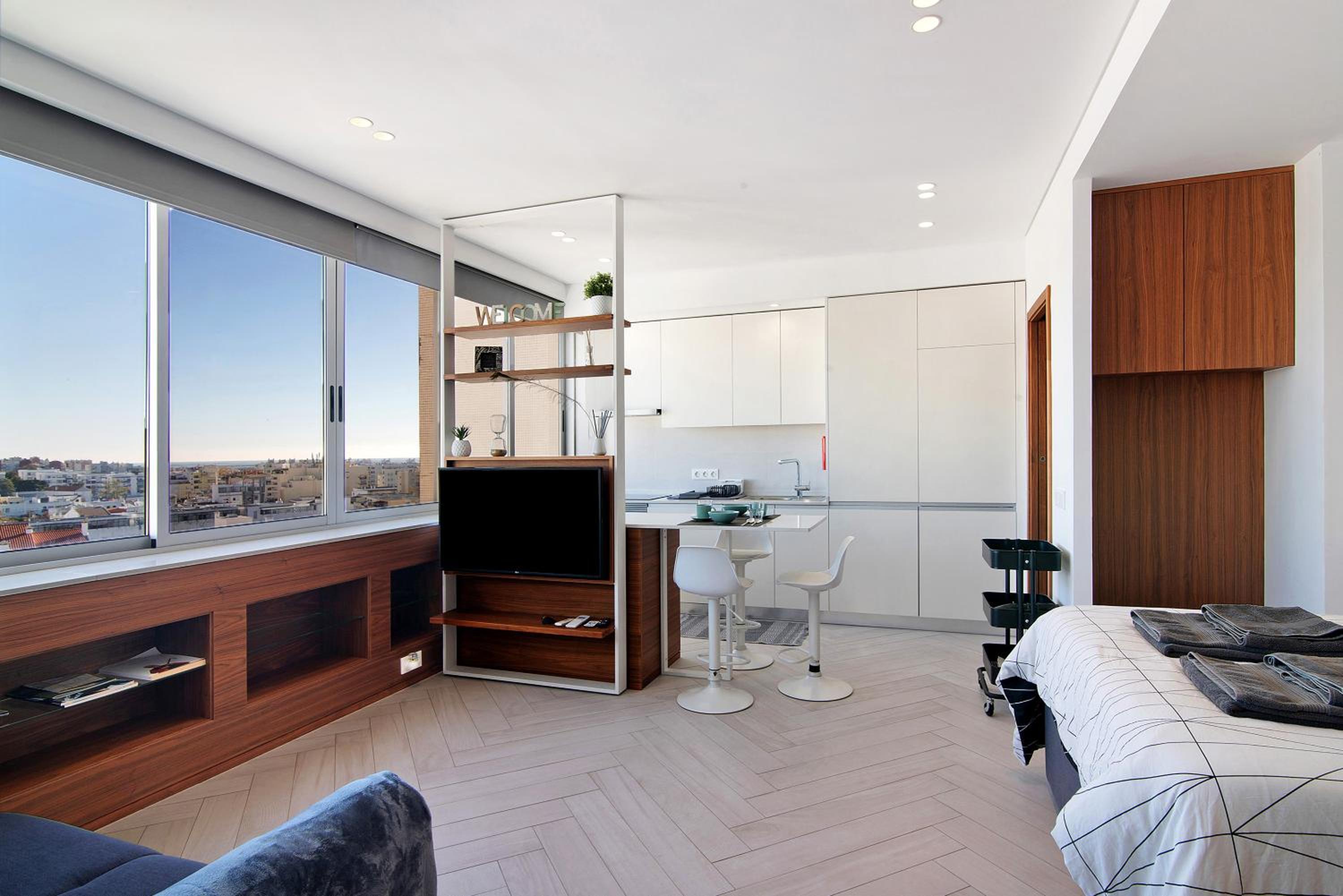 Studio with Sea View
