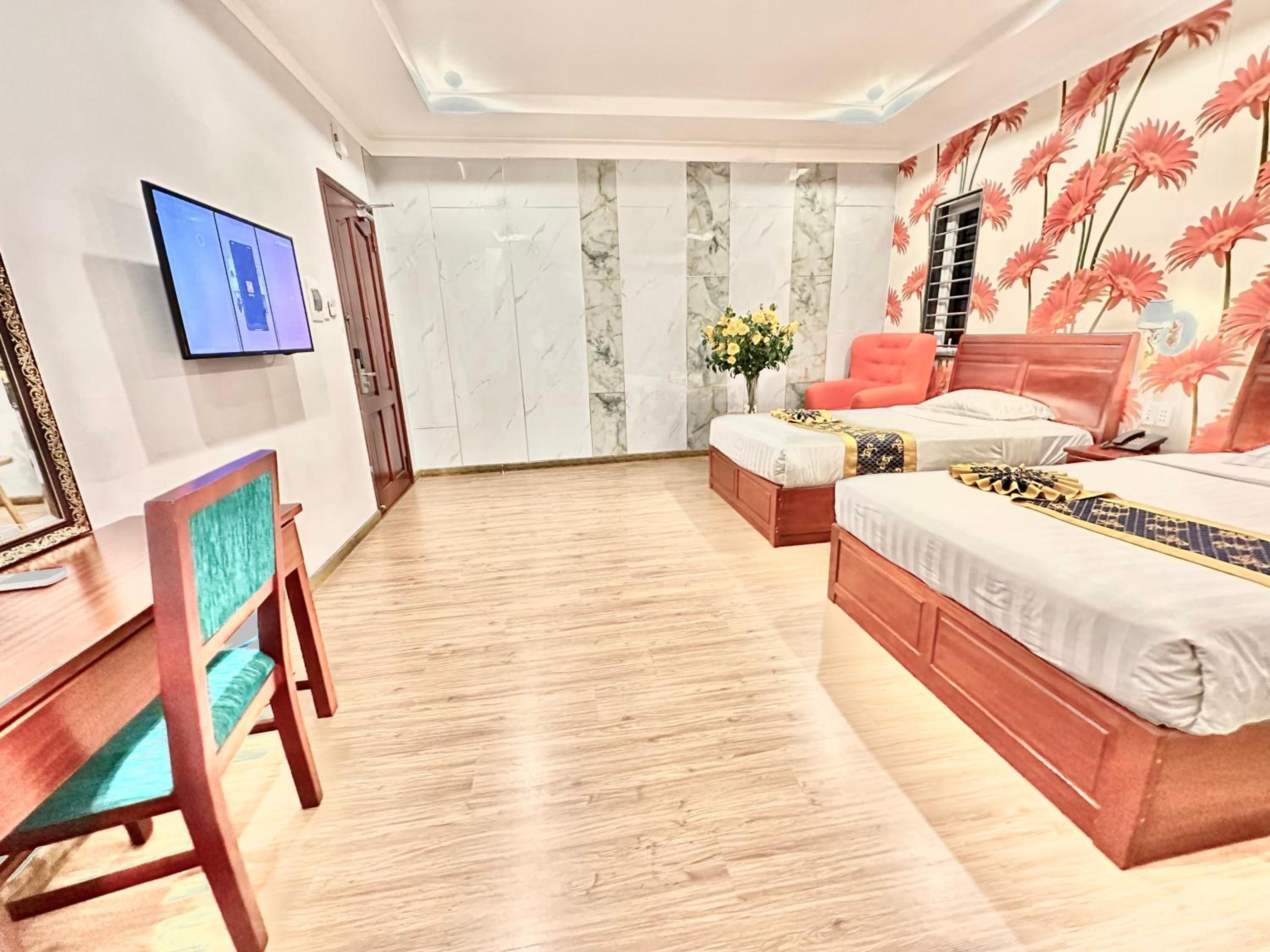Deluxe Twin Room - Photo 2