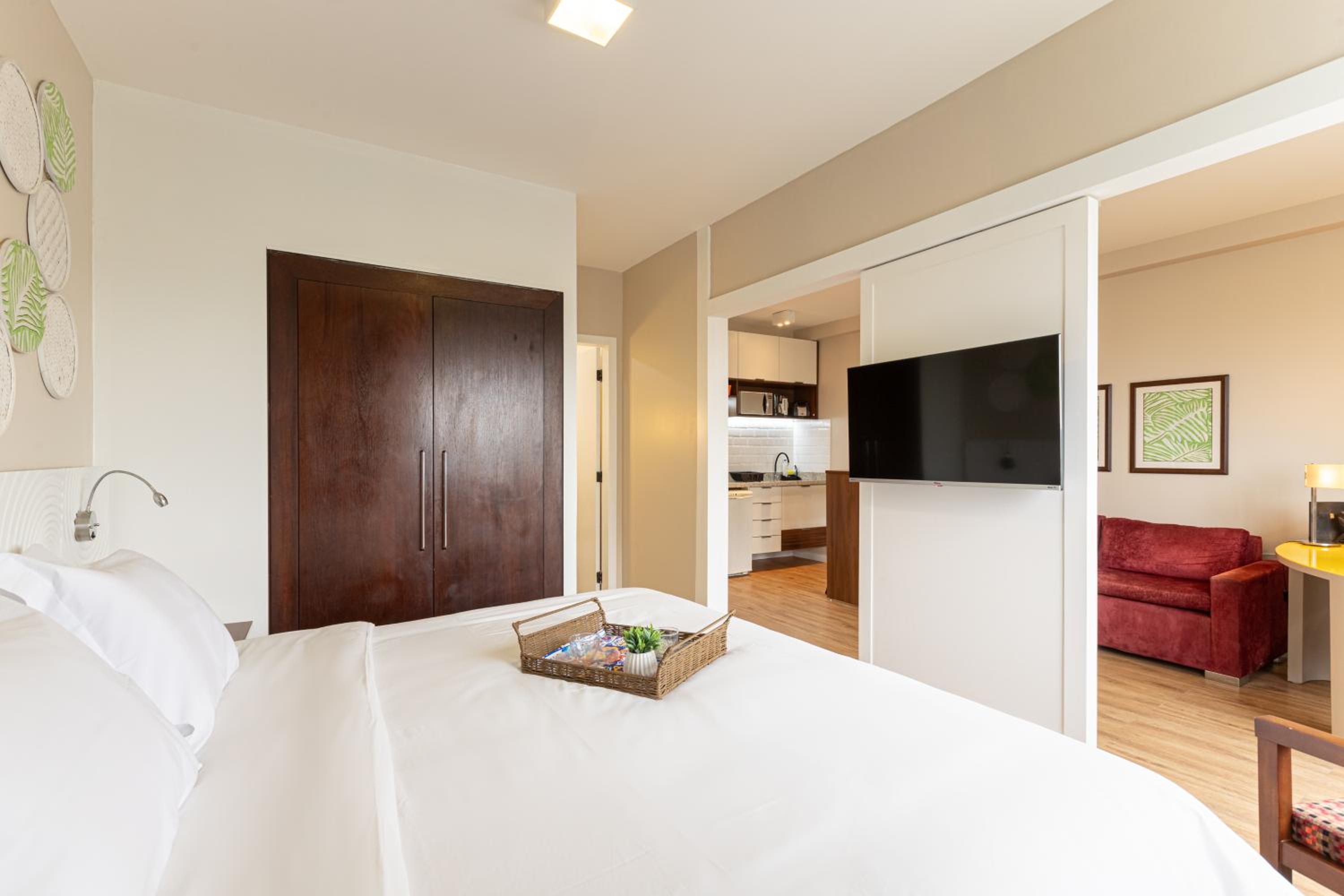 Deluxe Apartment - Photo 2