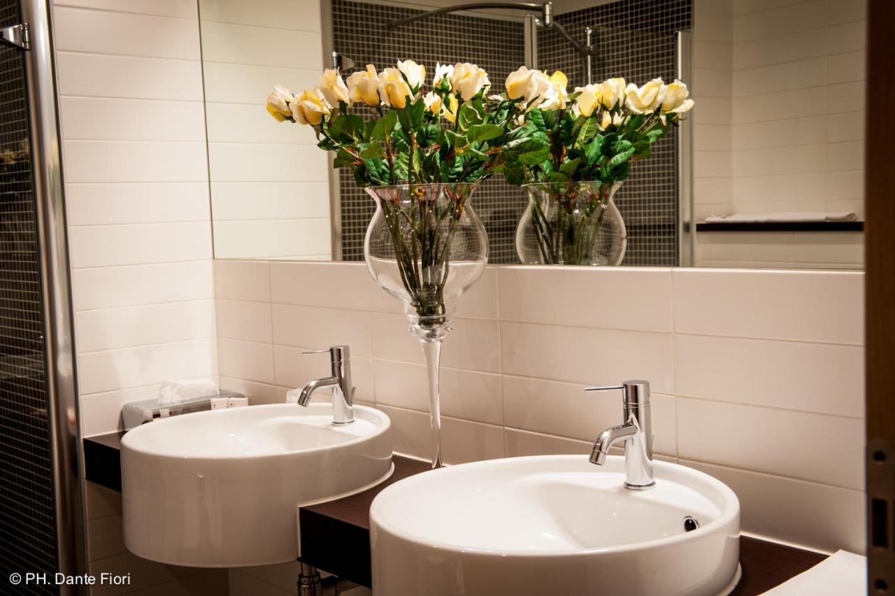 Suite - Photo 8