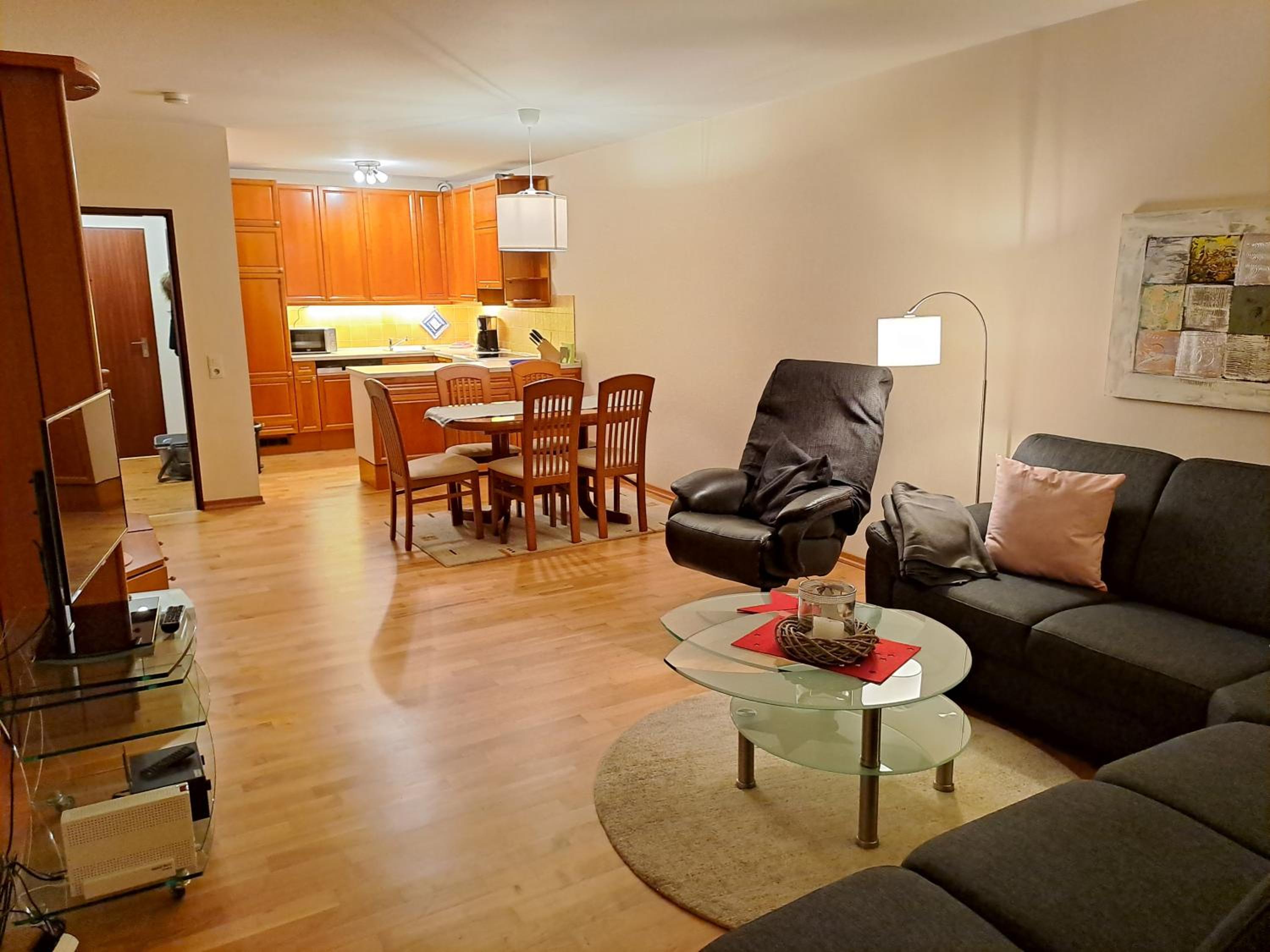 One-Bedroom Apartment photo 2