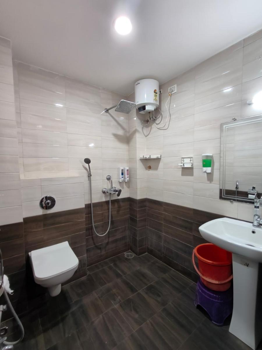 Deluxe Double Room with Balcony photo 1