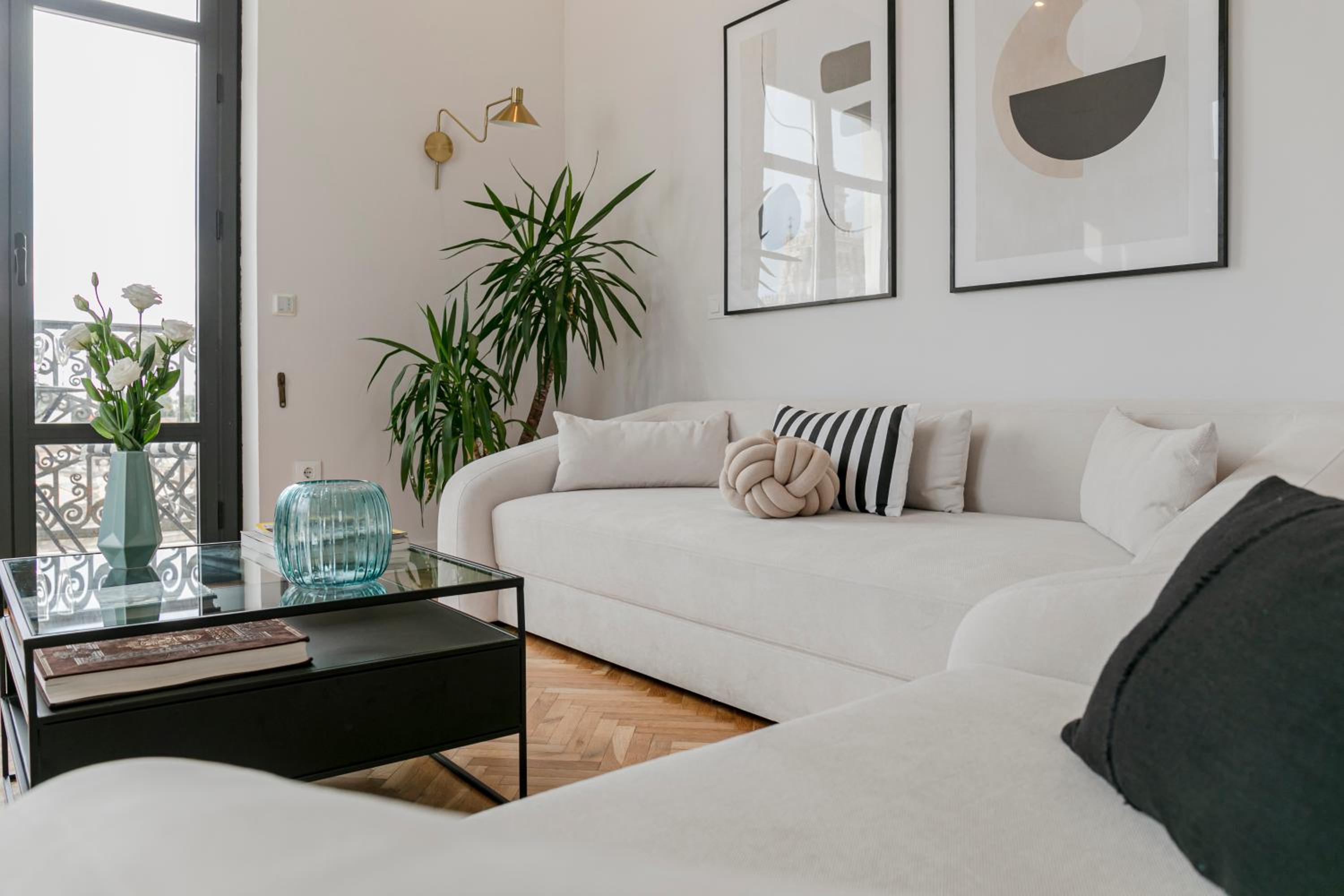 Two-Bedroom Apartment - Photo 89