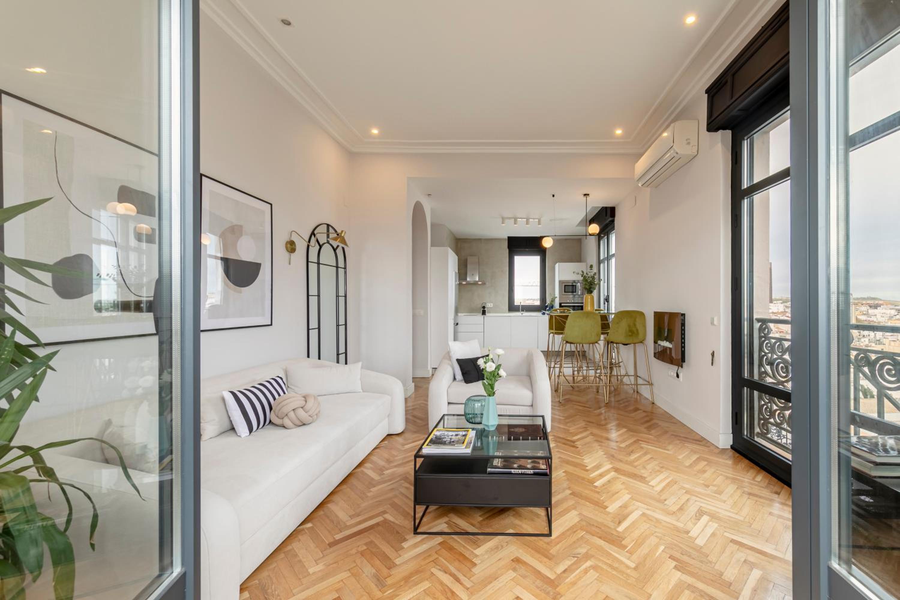 Two-Bedroom Apartment - Photo 42
