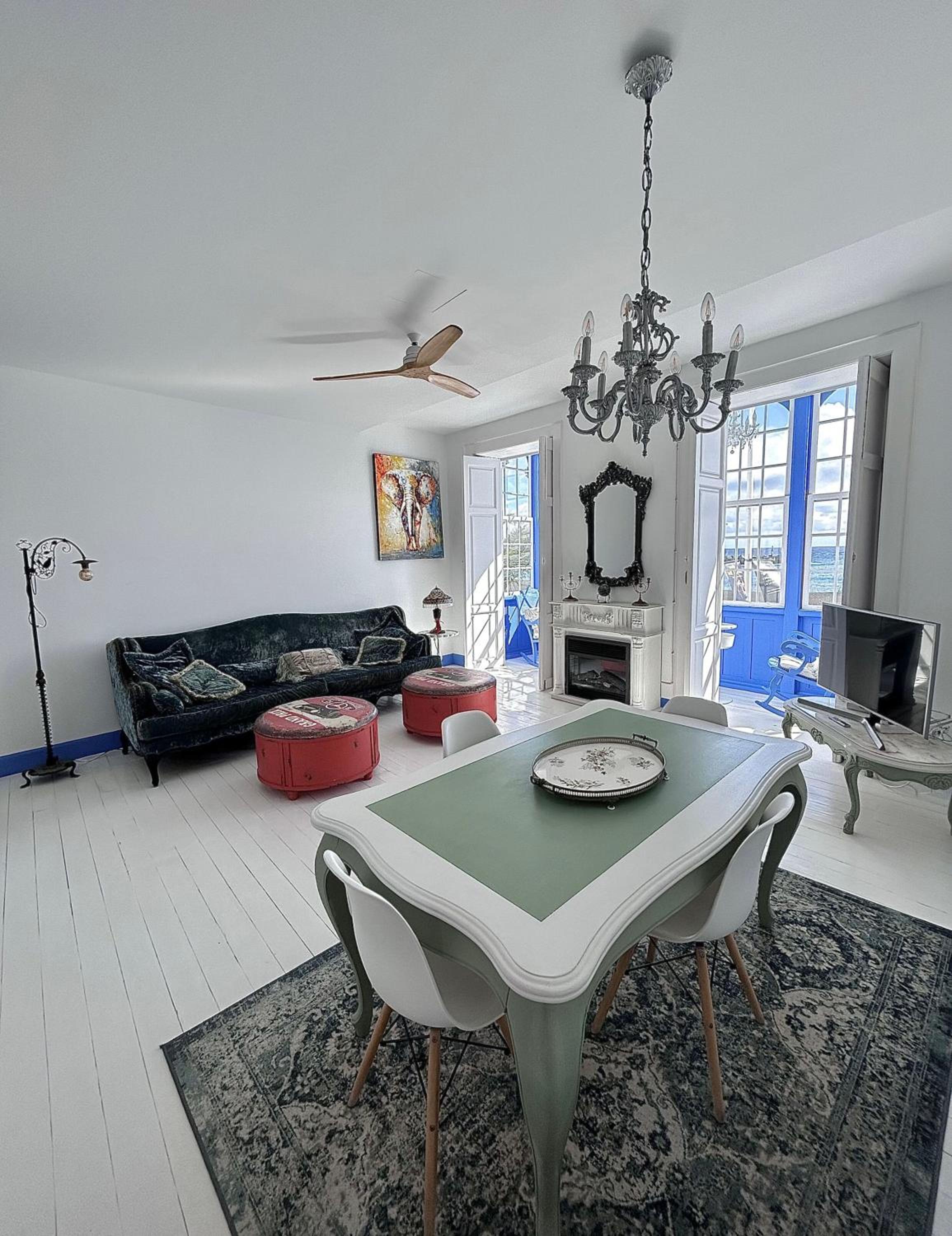 Apartamento con vista al mar