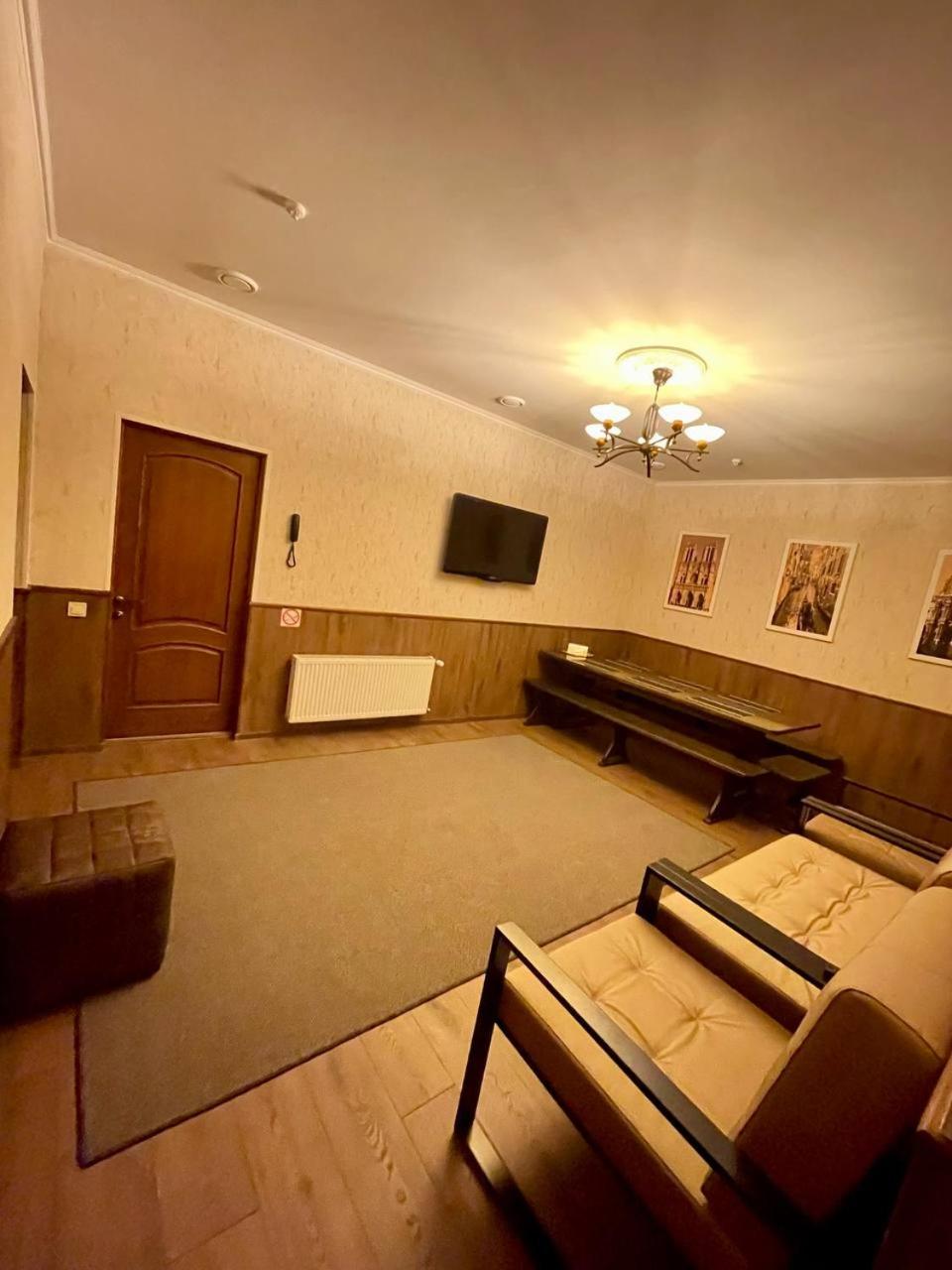 One-Bedroom Suite photo 2