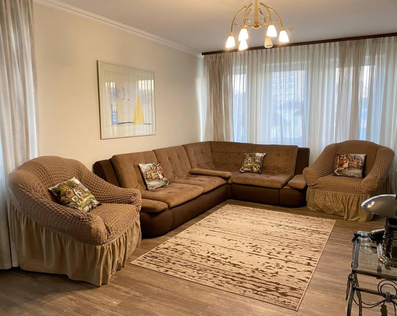 Apartment photo 2