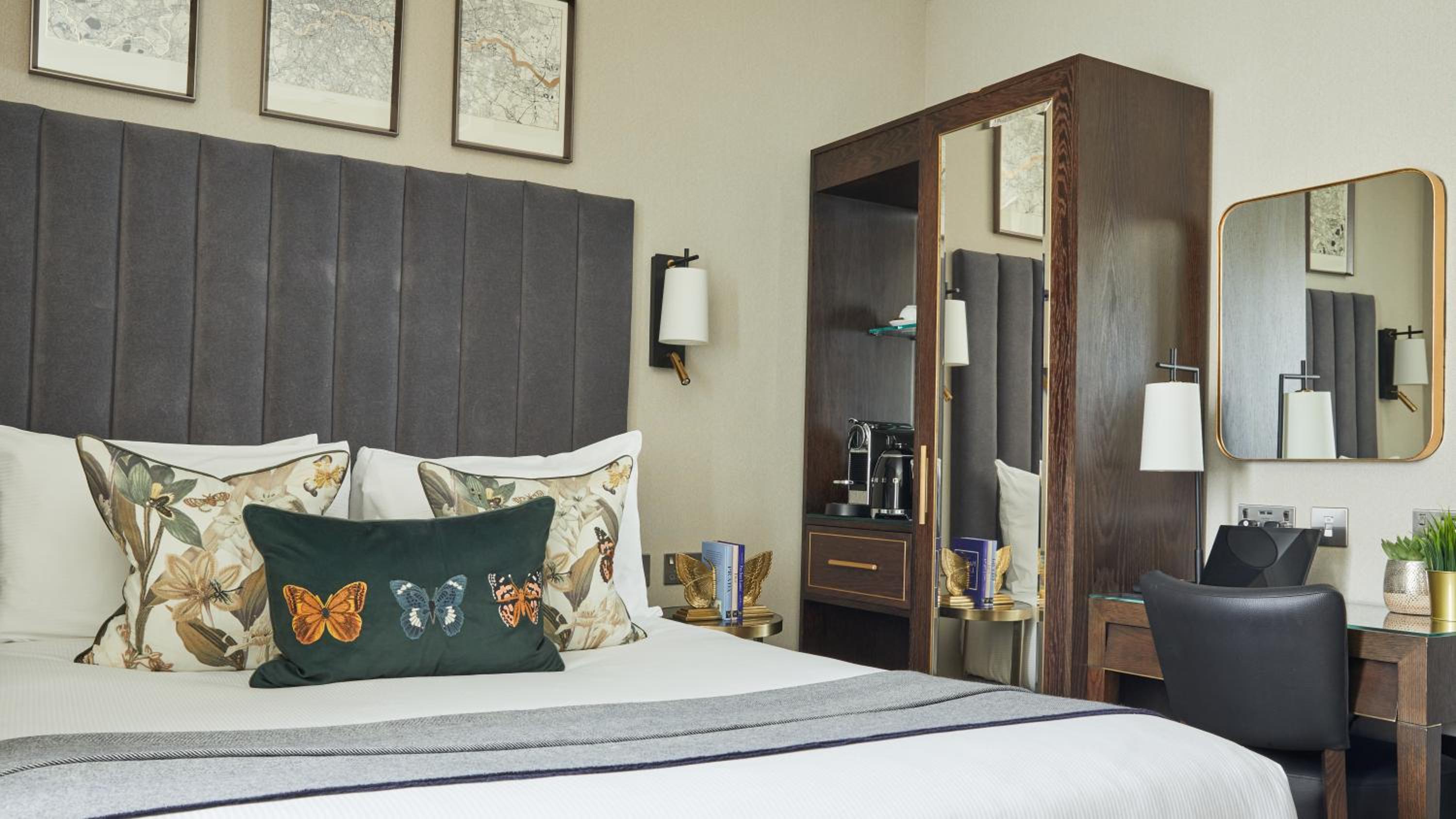 Double Room - Photo 12