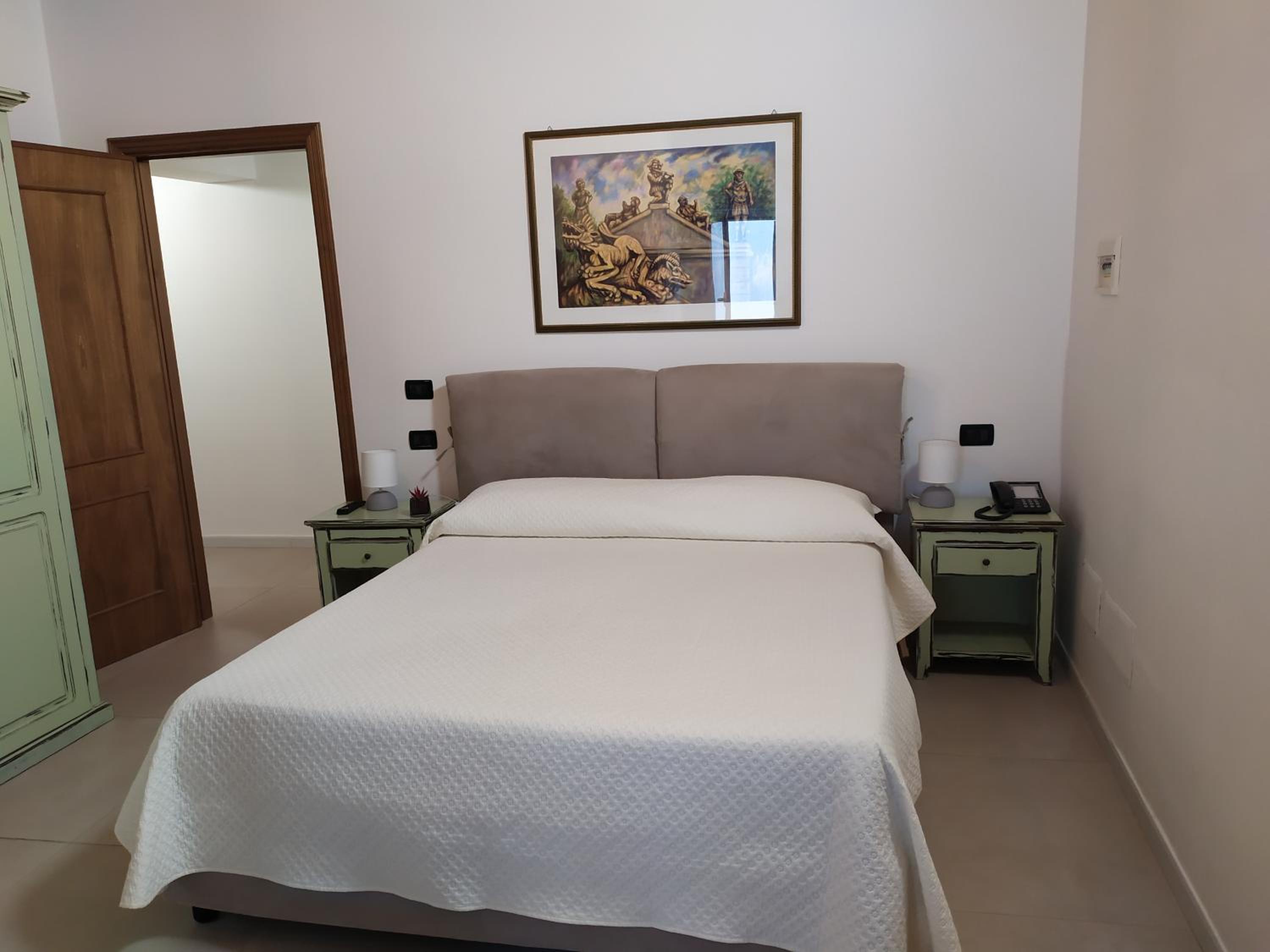 Economy Double or Twin Room - Photo 3