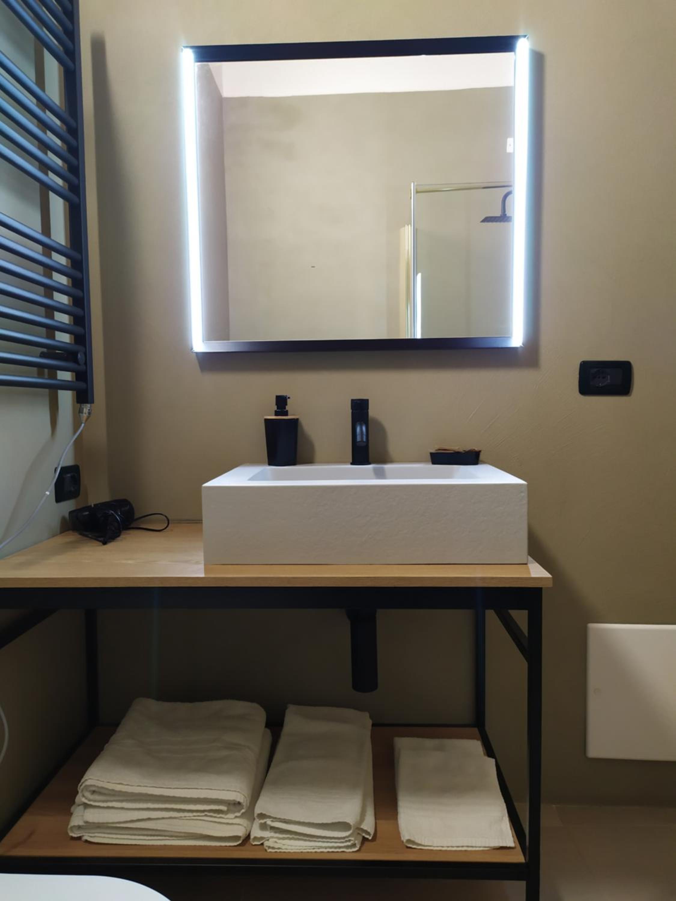 Economy Double or Twin Room - Photo 2
