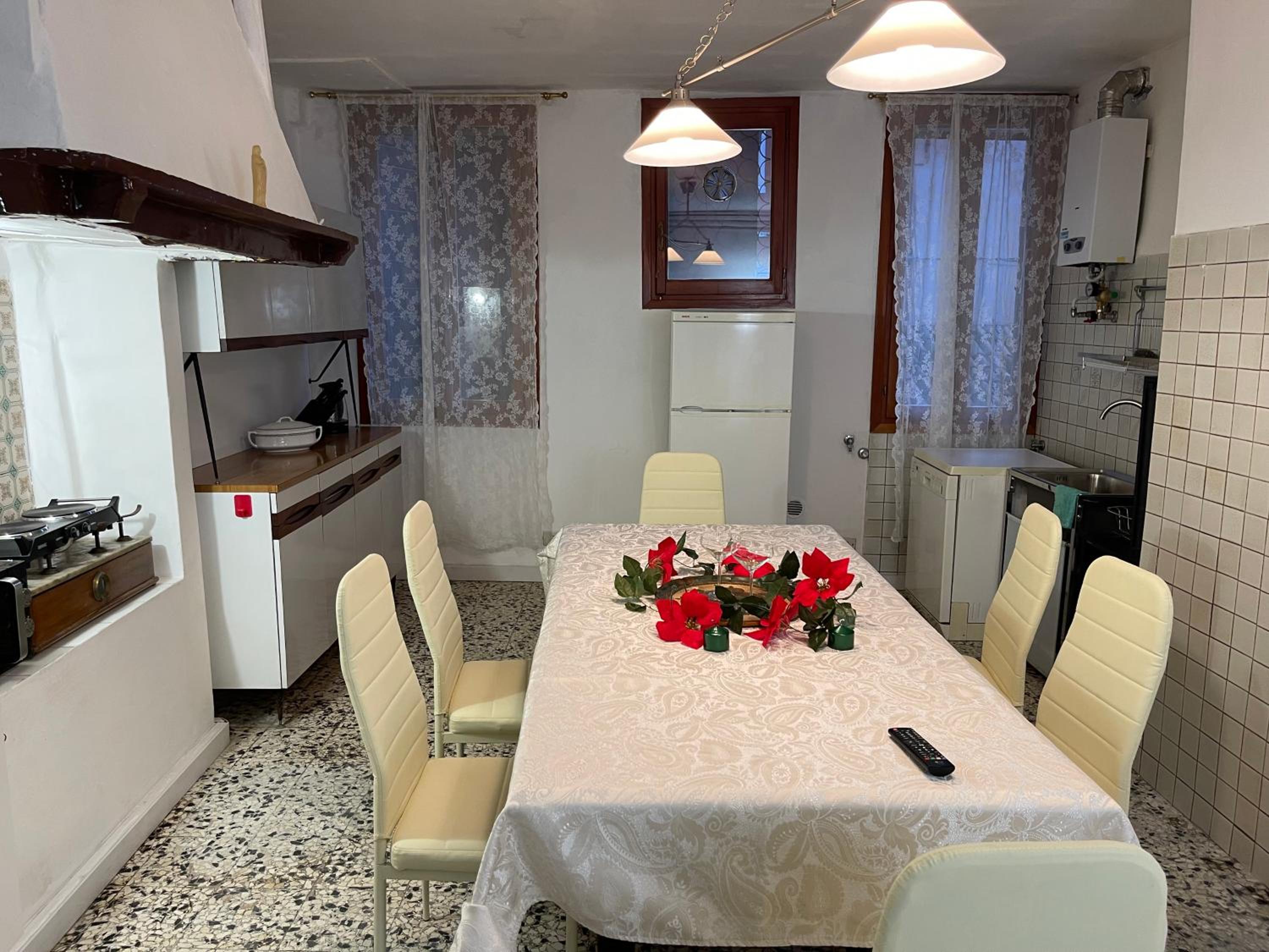 Luxury Triple Room photo 3