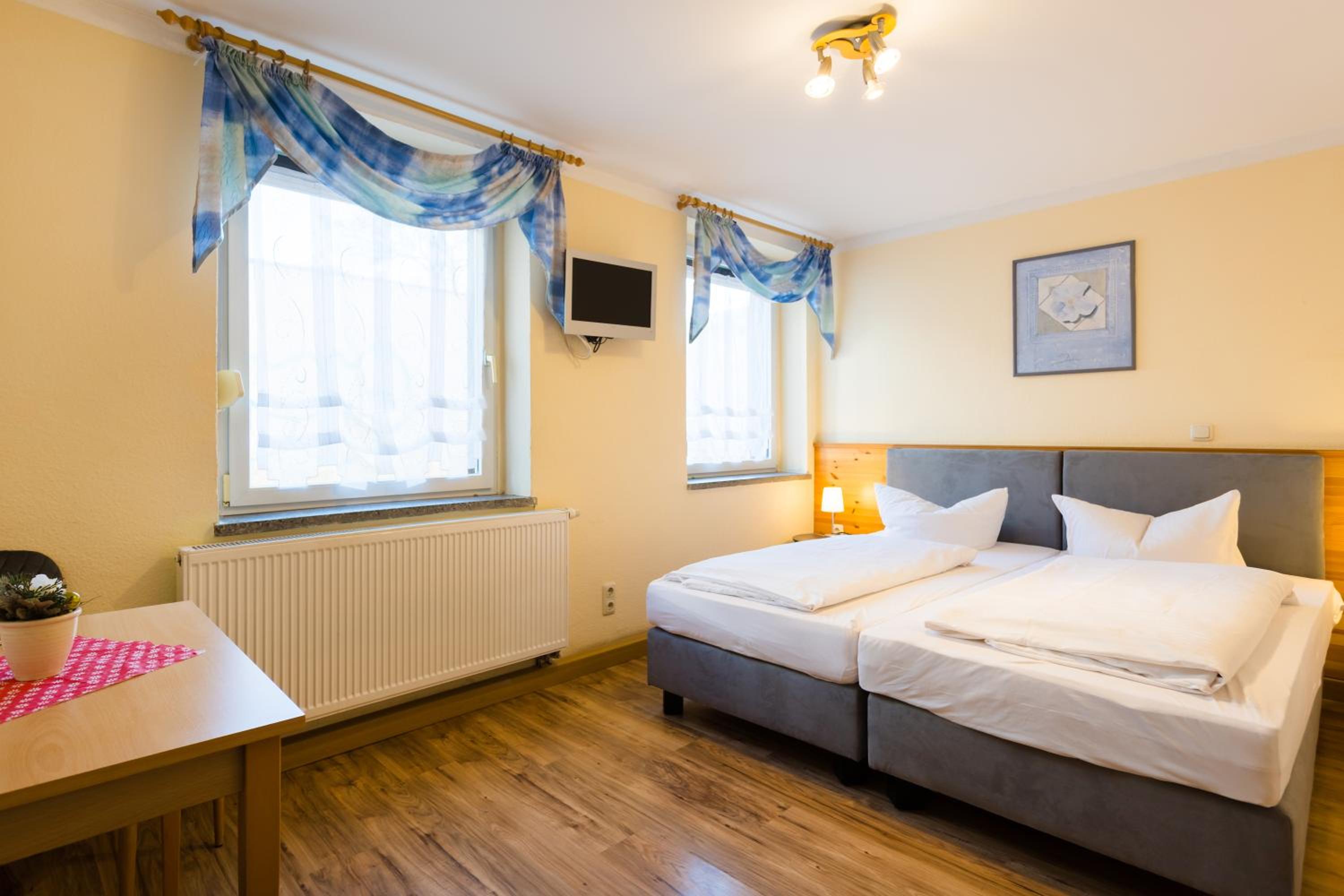 Double Room - Photo 1