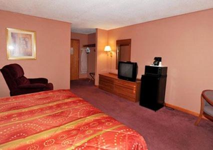 Queen Room - Non-Smoking - Photo 2