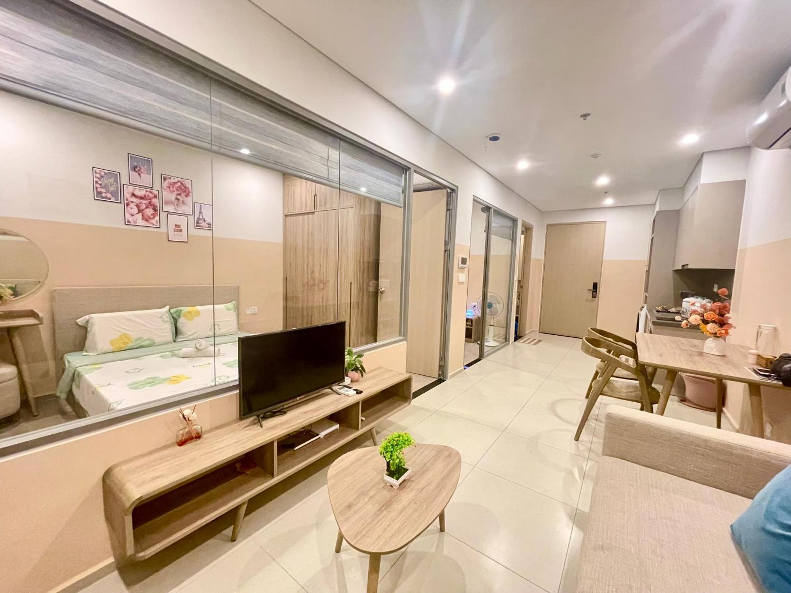 Two-Bedroom Apartment With Balcony - Photo 27