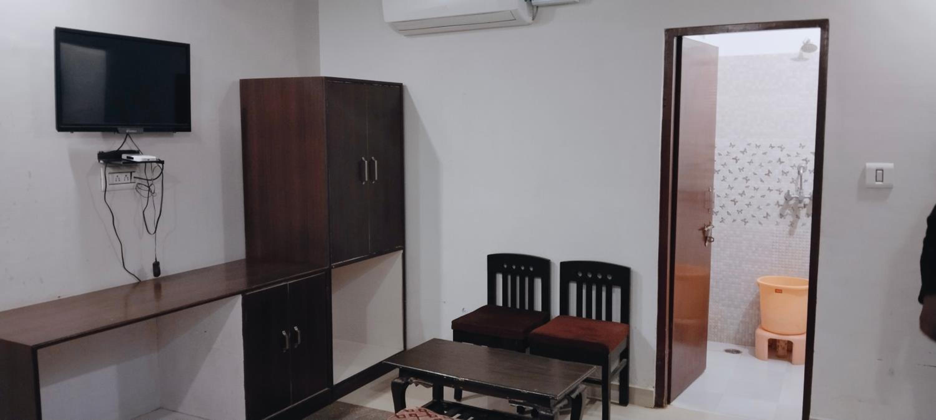 Double Room With Balcony photo 3