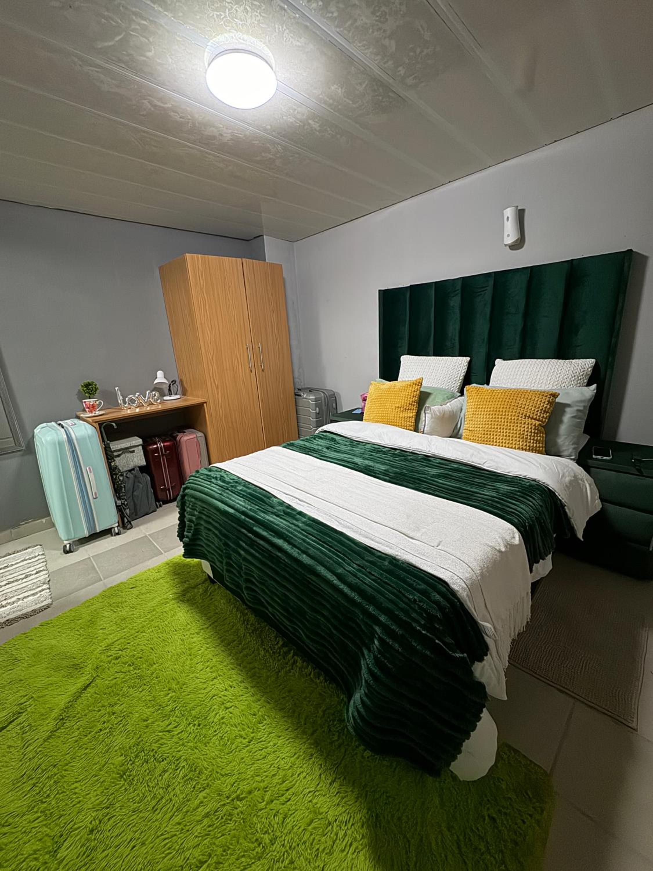 Budget Double Room photo 1