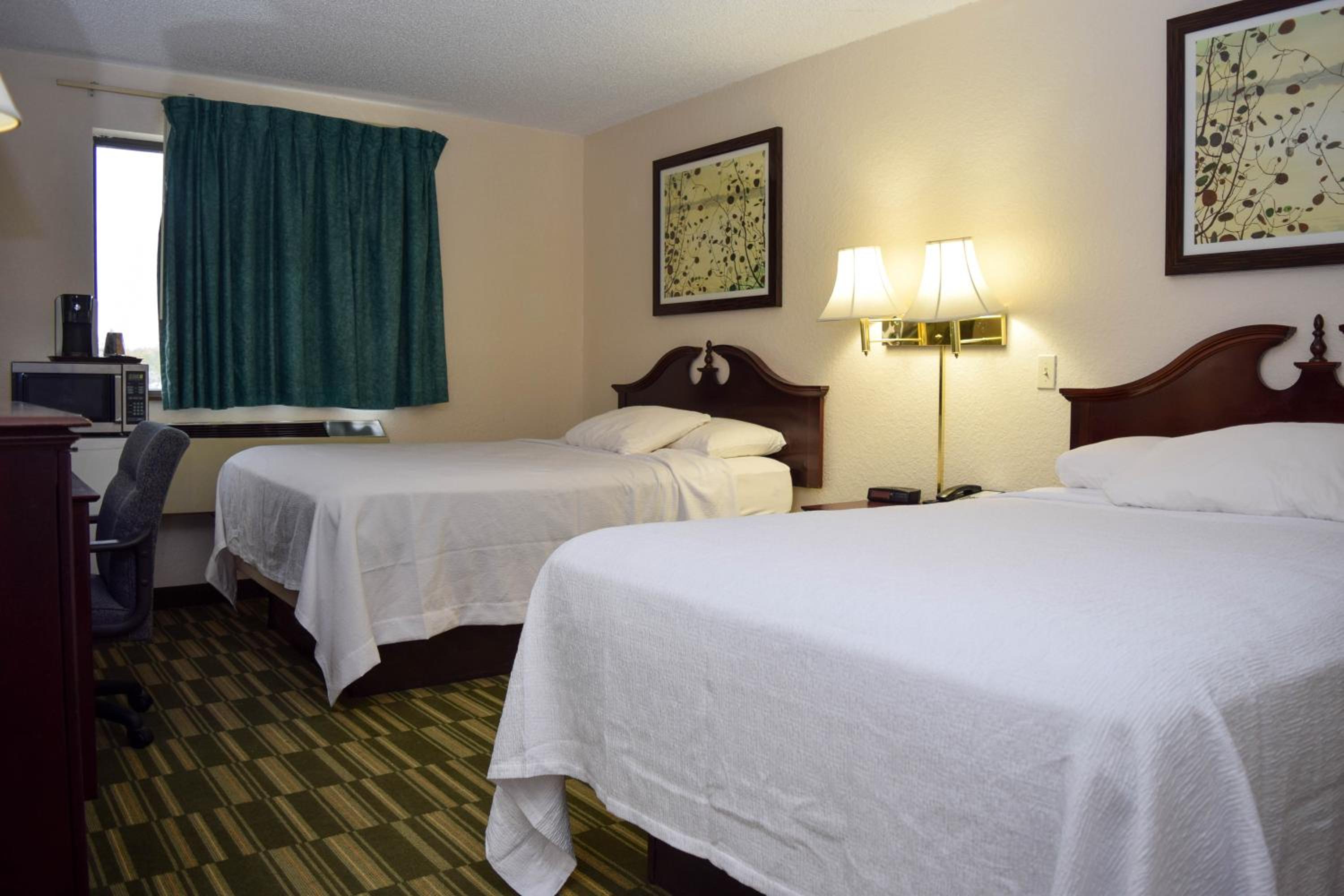 Double Room with Two Double Beds - Non-Smoking photo 1