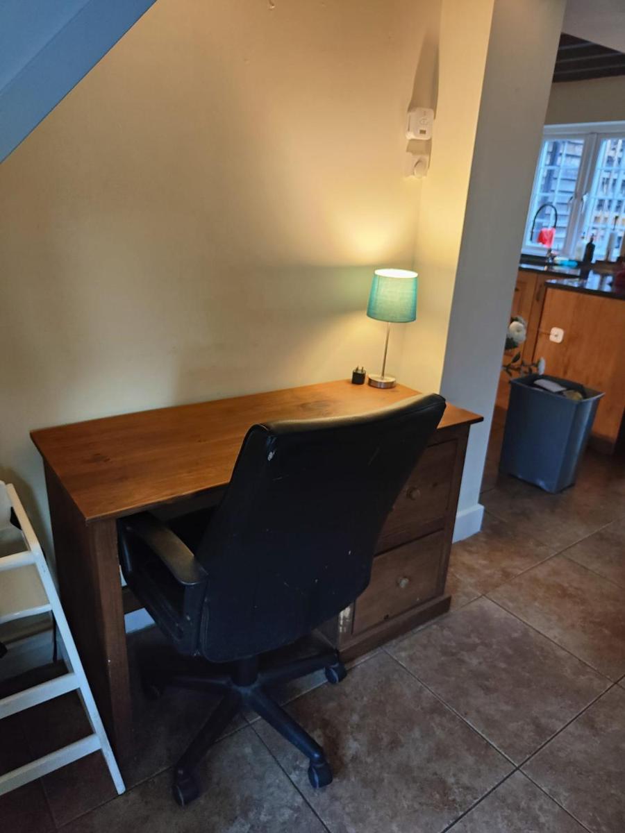 Single Room photo 3