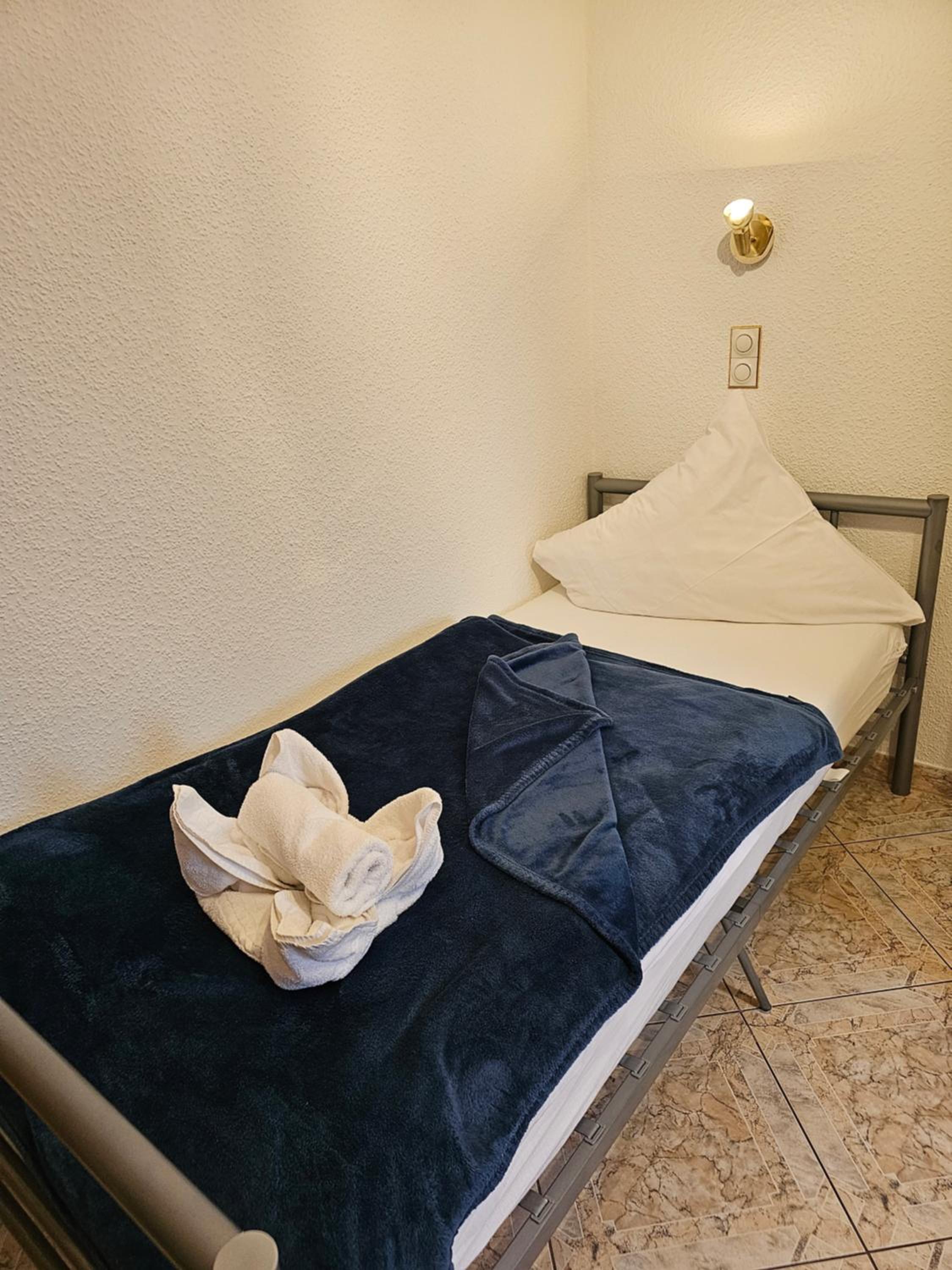 Single Room photo 1