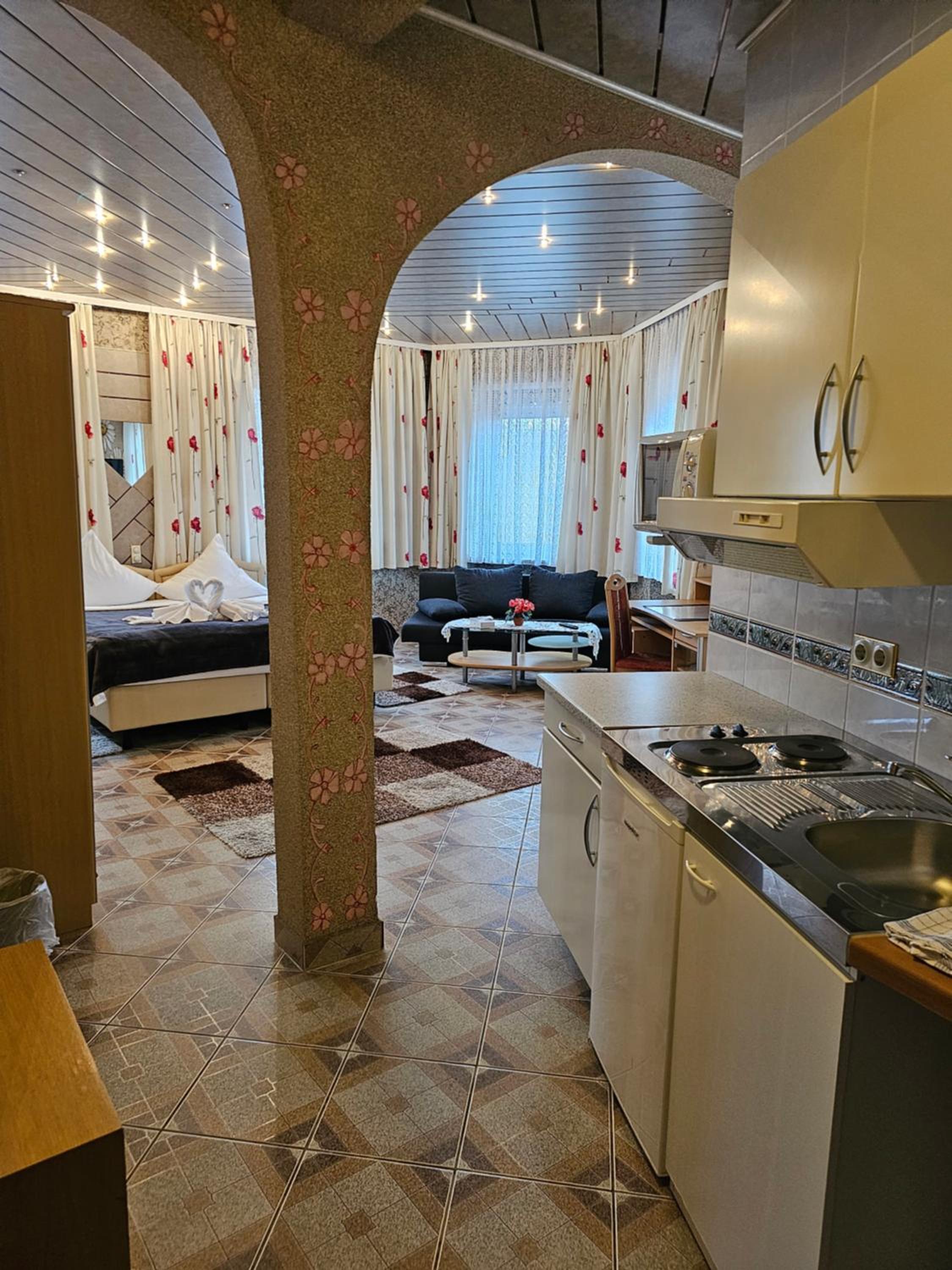 Double Room - Photo 4