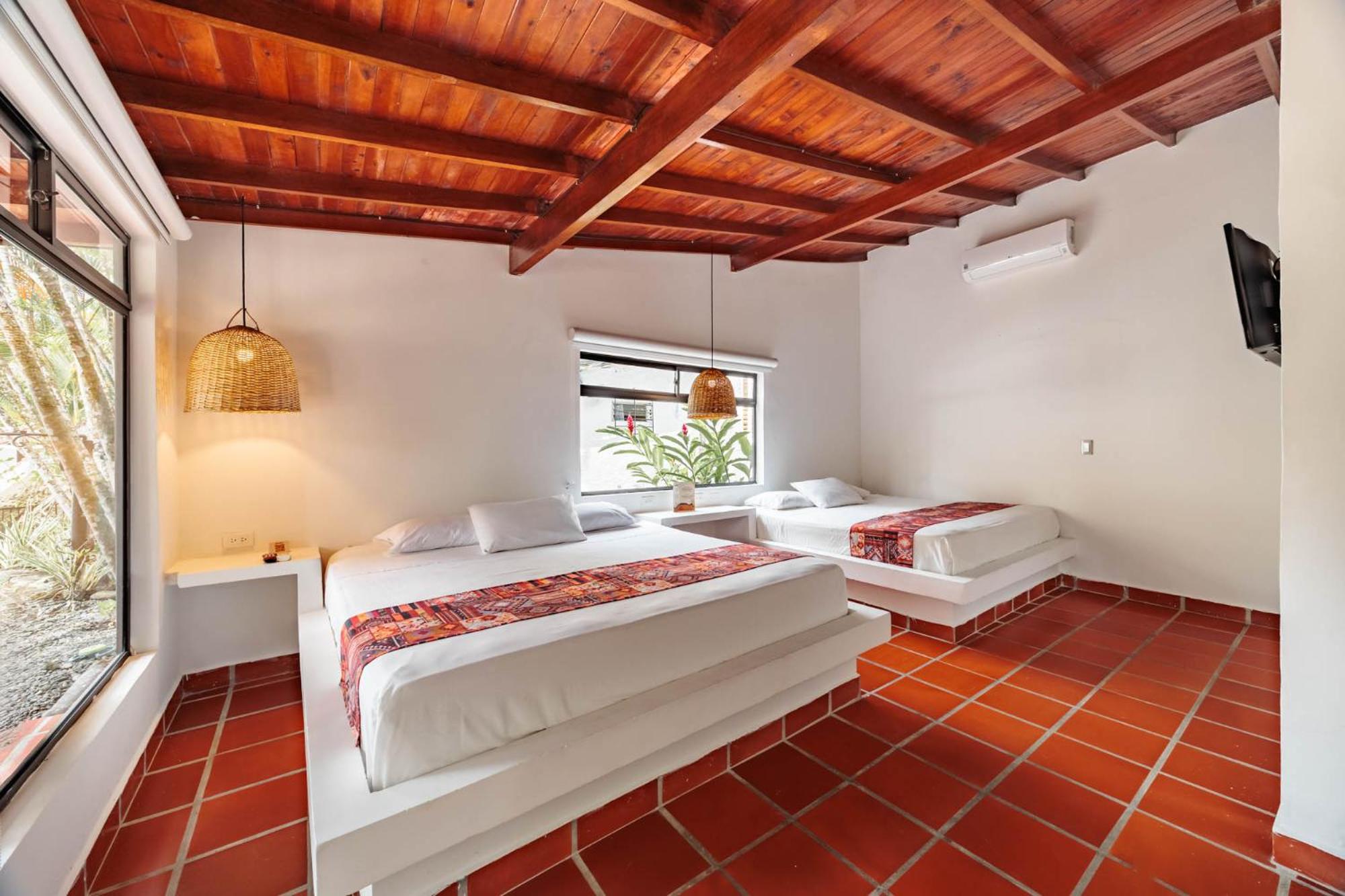 Quadruple Room photo 2