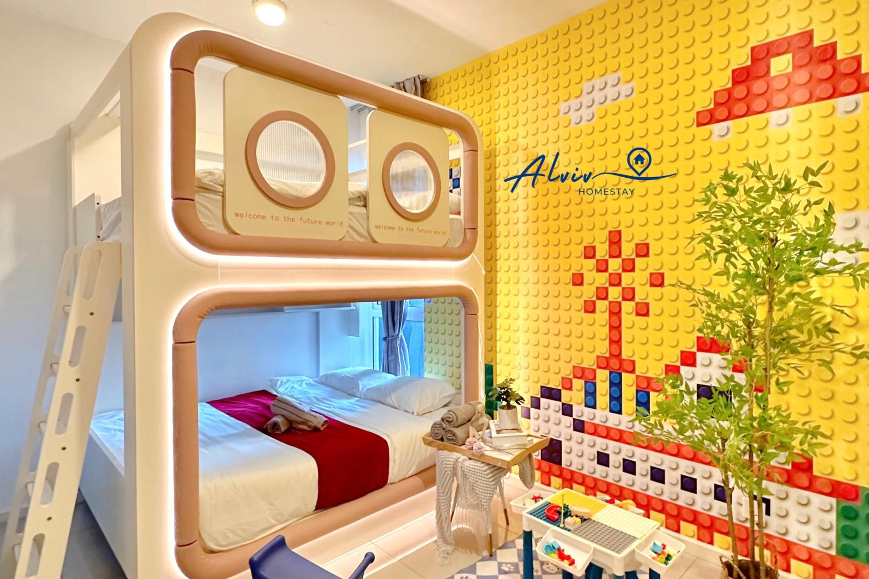 BallPit Theme Three-Bedroom Apartment with Kids Playground photo 2