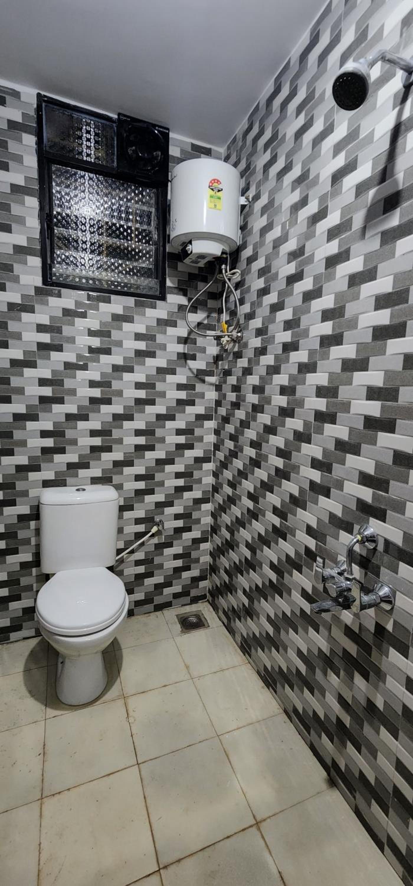 Two-Bedroom House photo 2