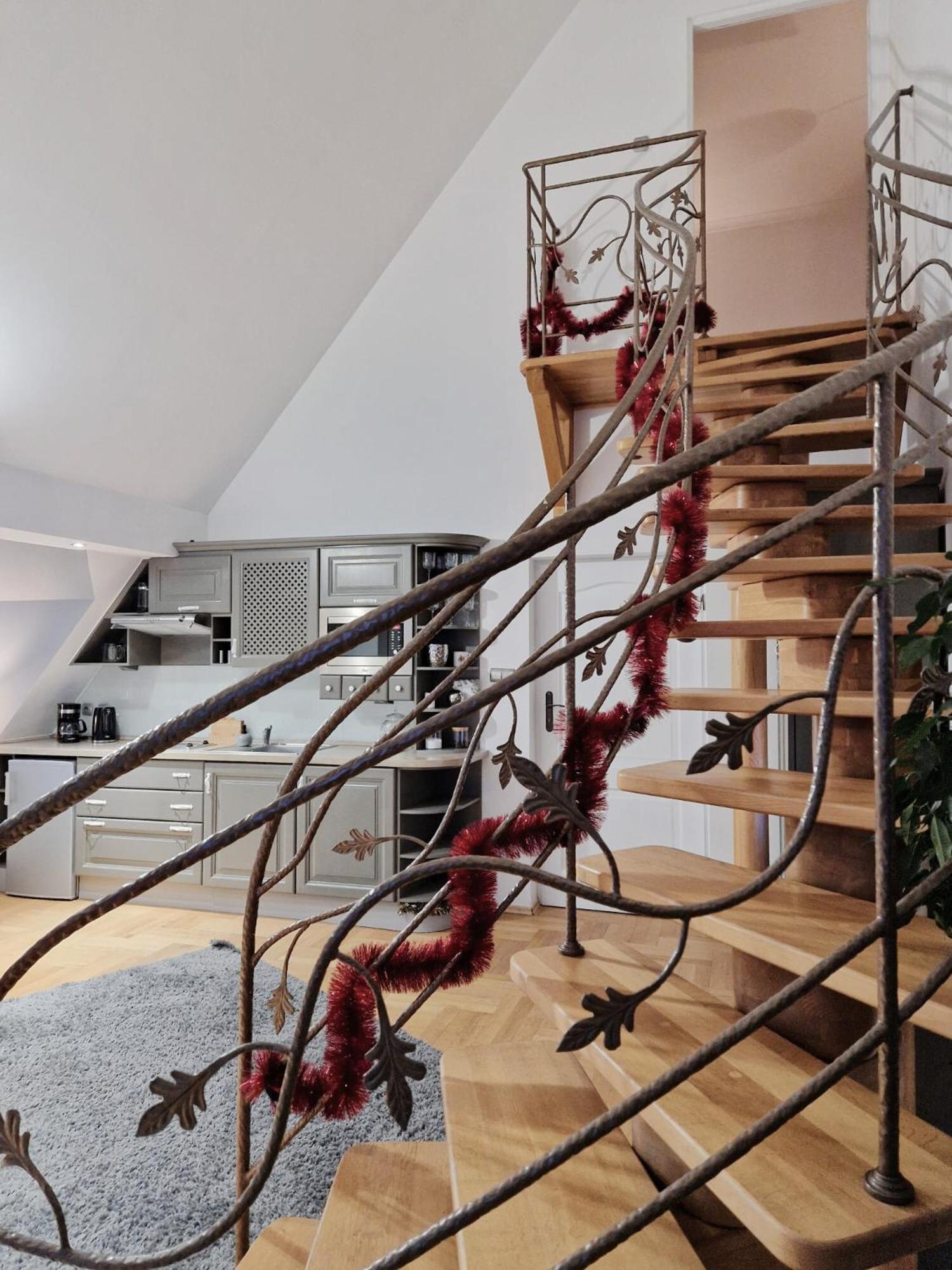 Maisonette photo 2