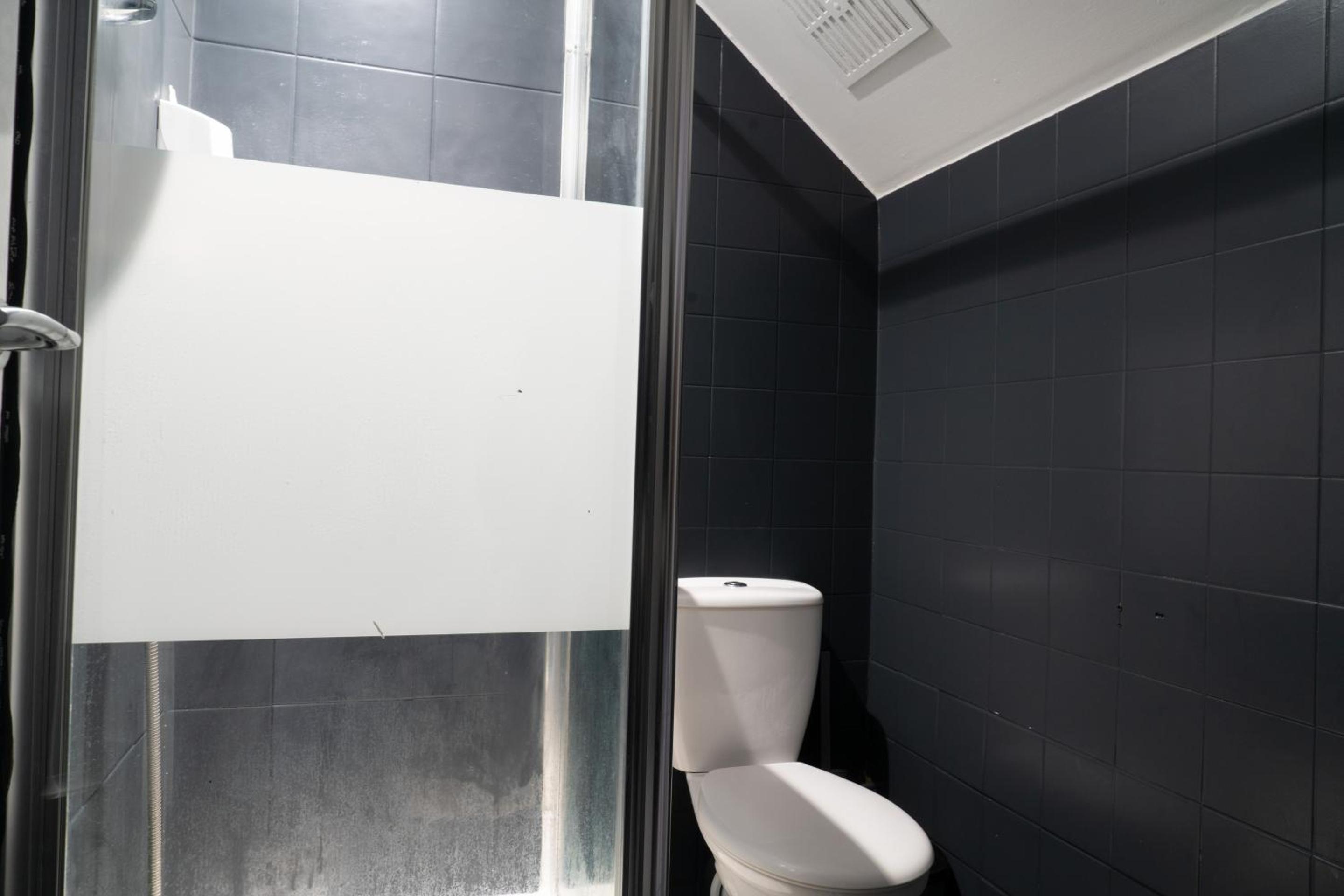 Budget Triple Room photo 3