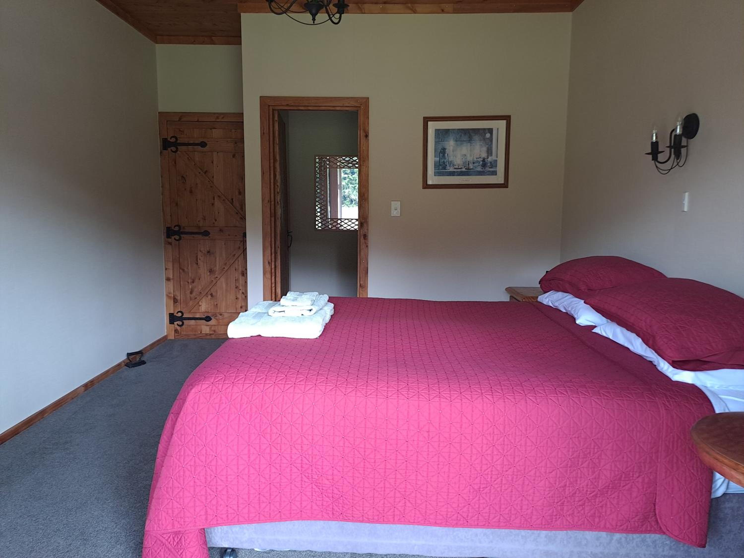 Double Room with Shared Bathroom photo 1
