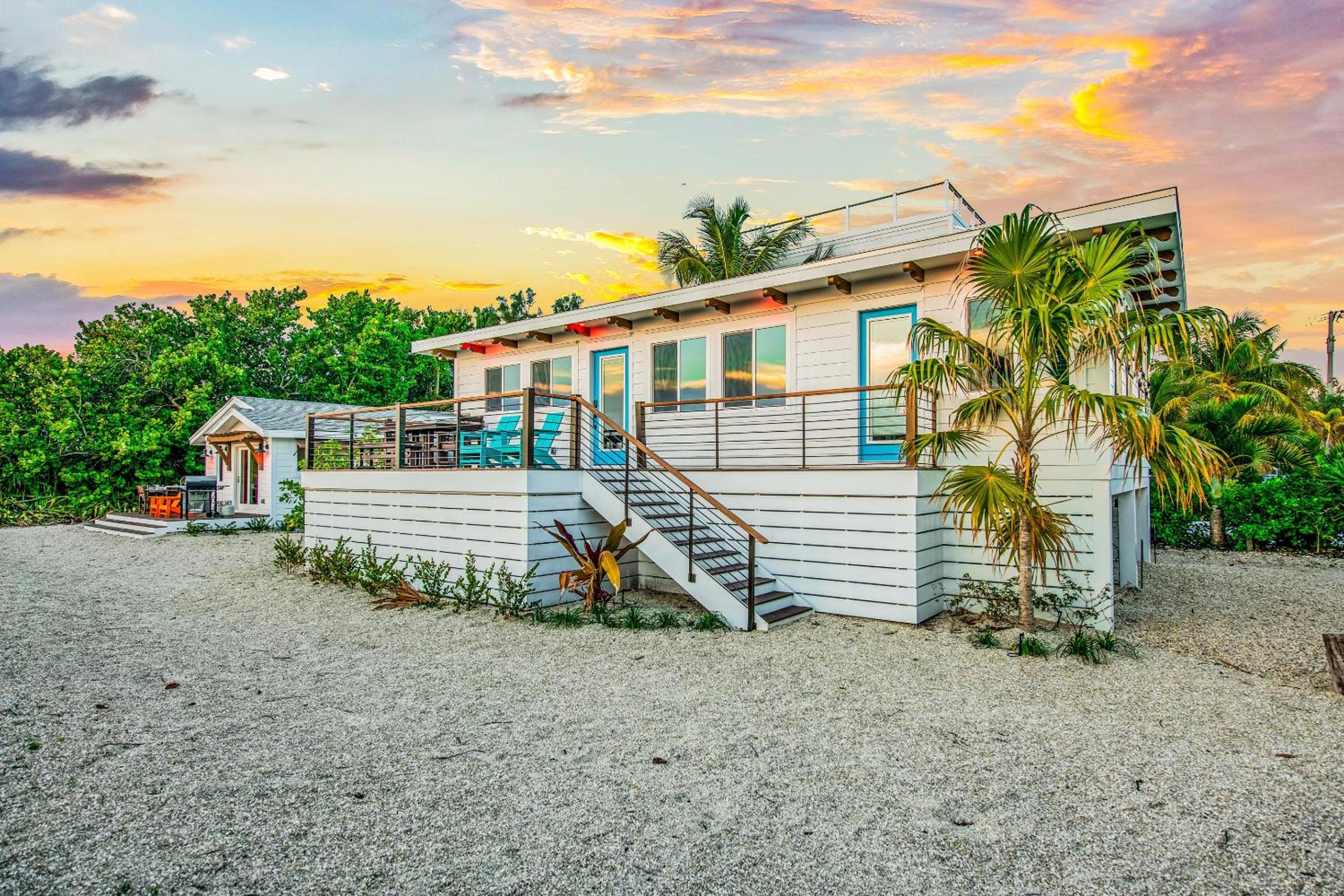 Three-Bedroom Holiday Home  photo 2