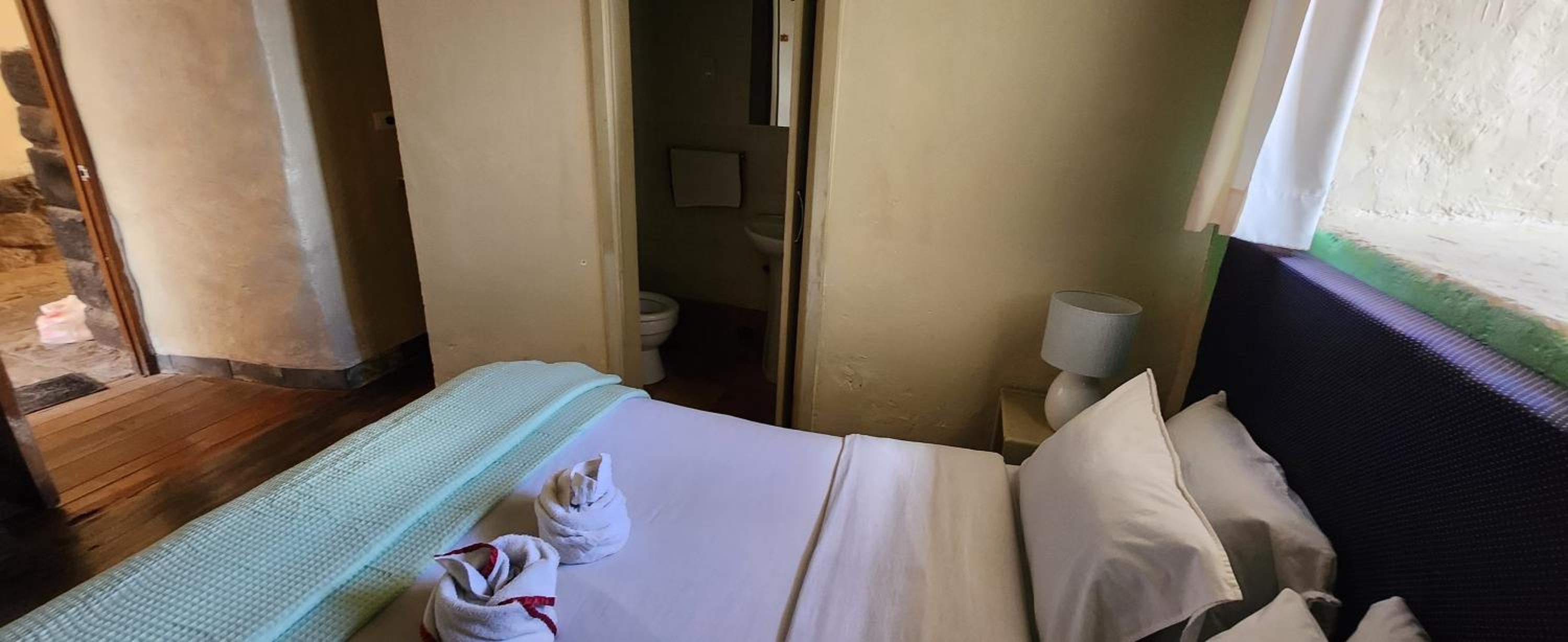 Single Room with Bathroom photo 3