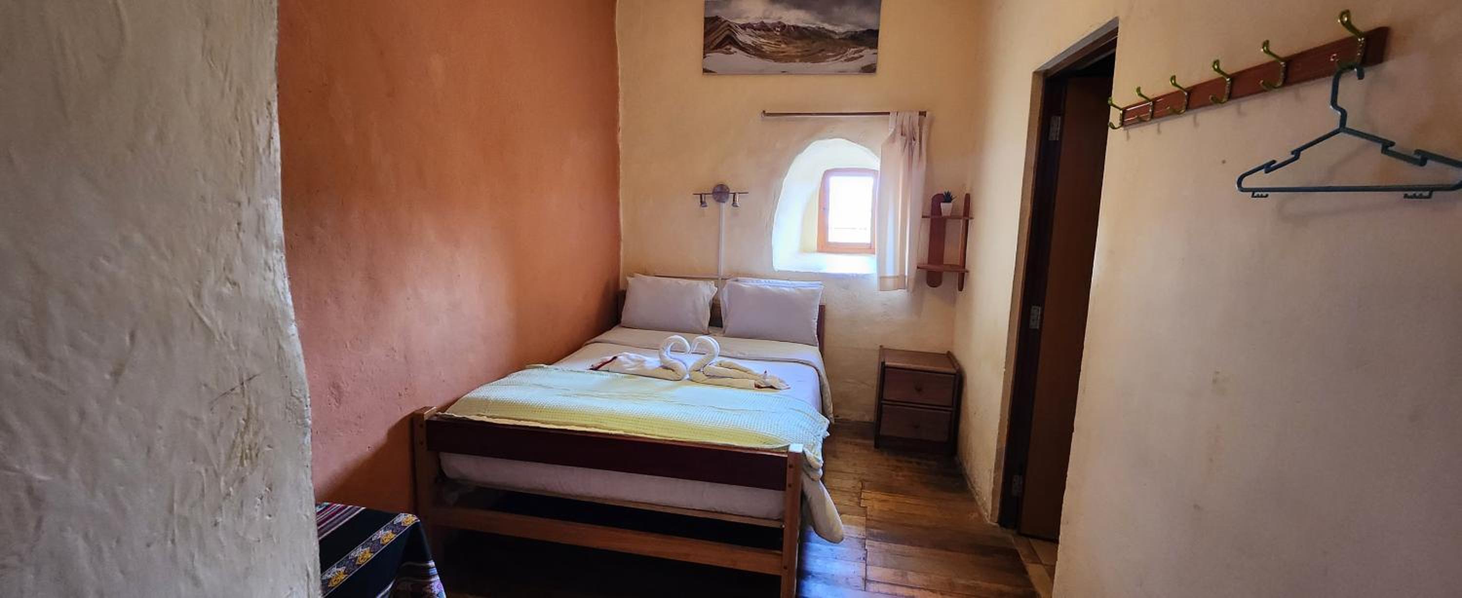 Single Room with Bathroom photo 1