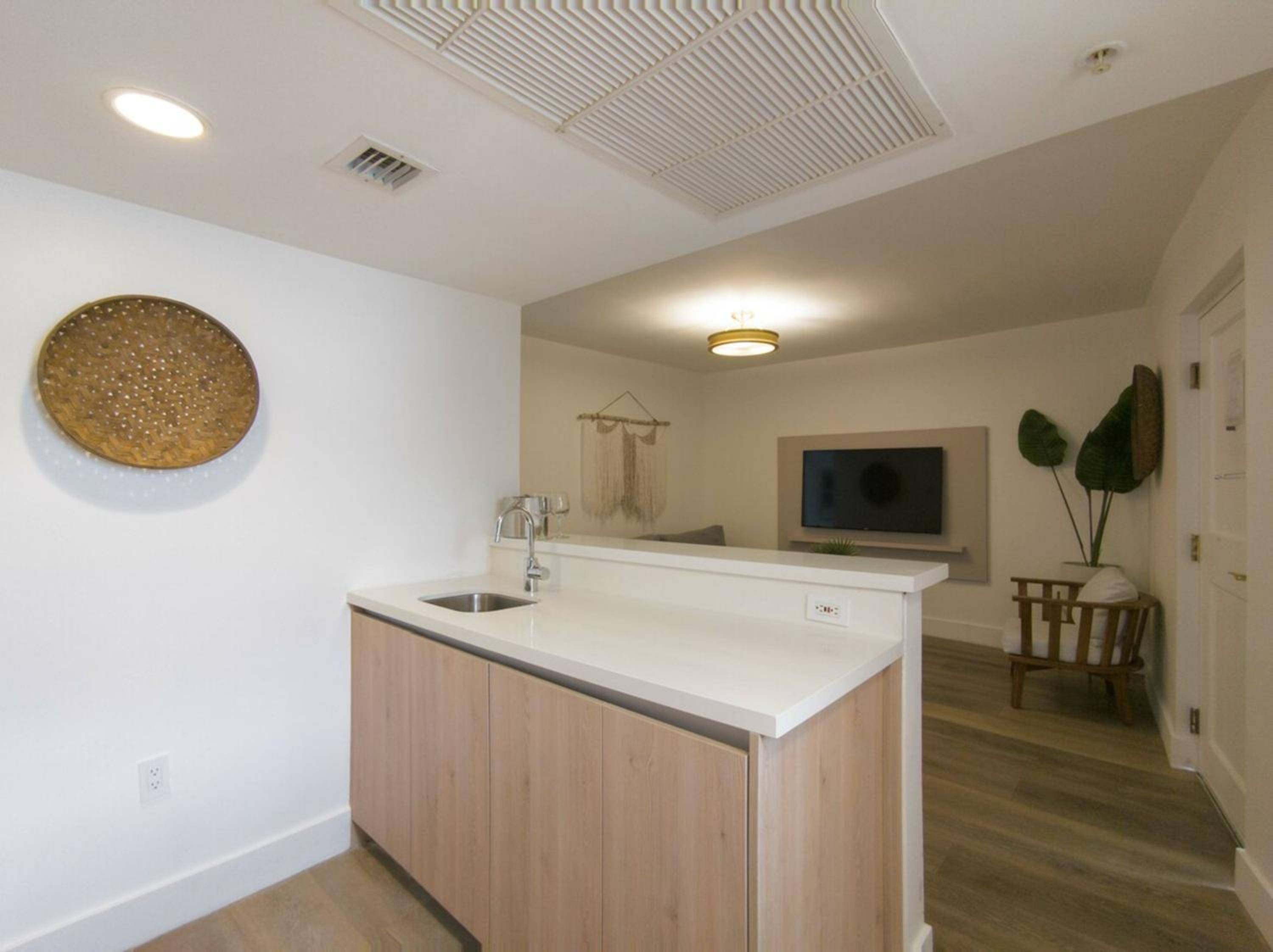 TWO  BEDROOM WITH BALCONY - Photo 10