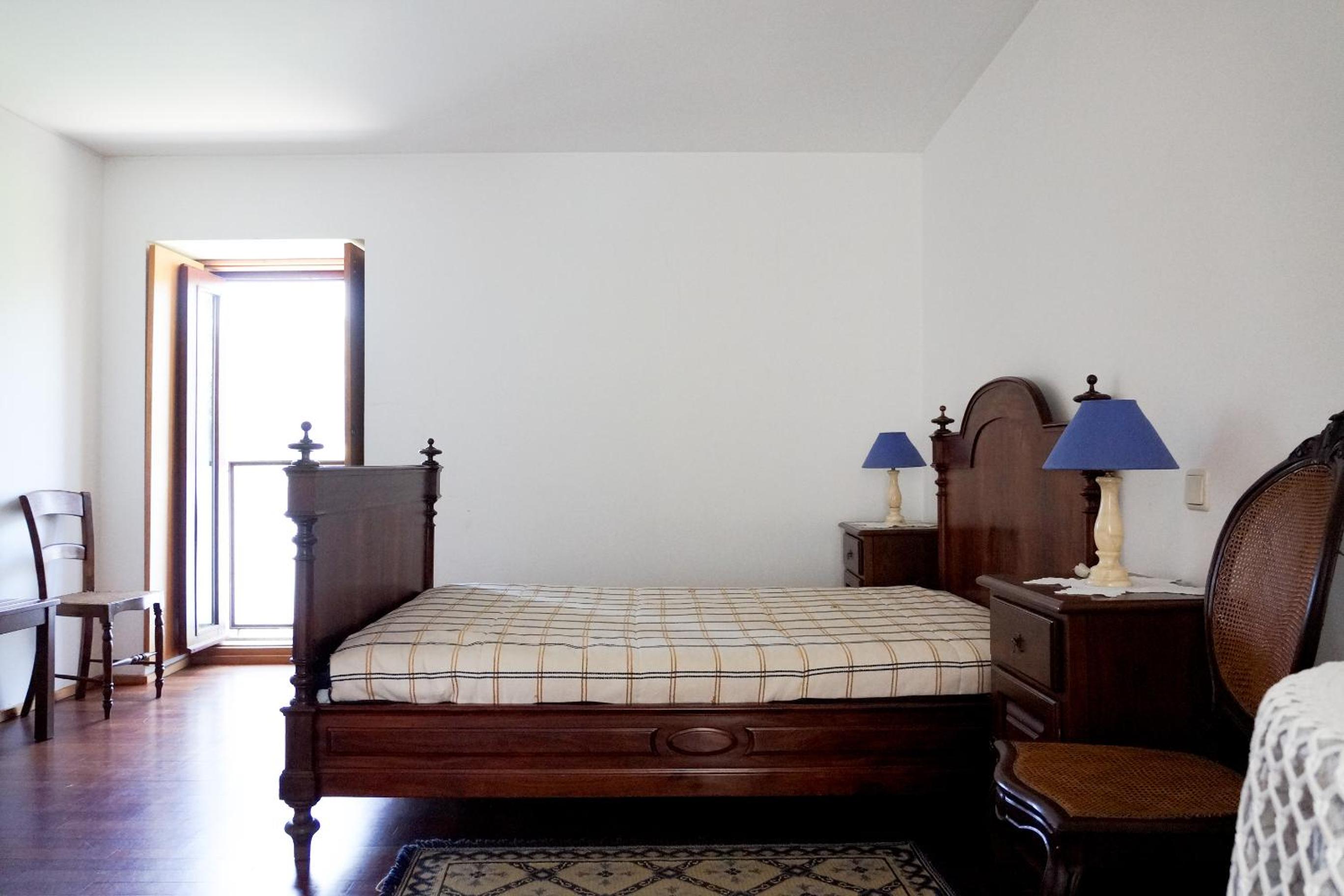 Large Double Room photo 2