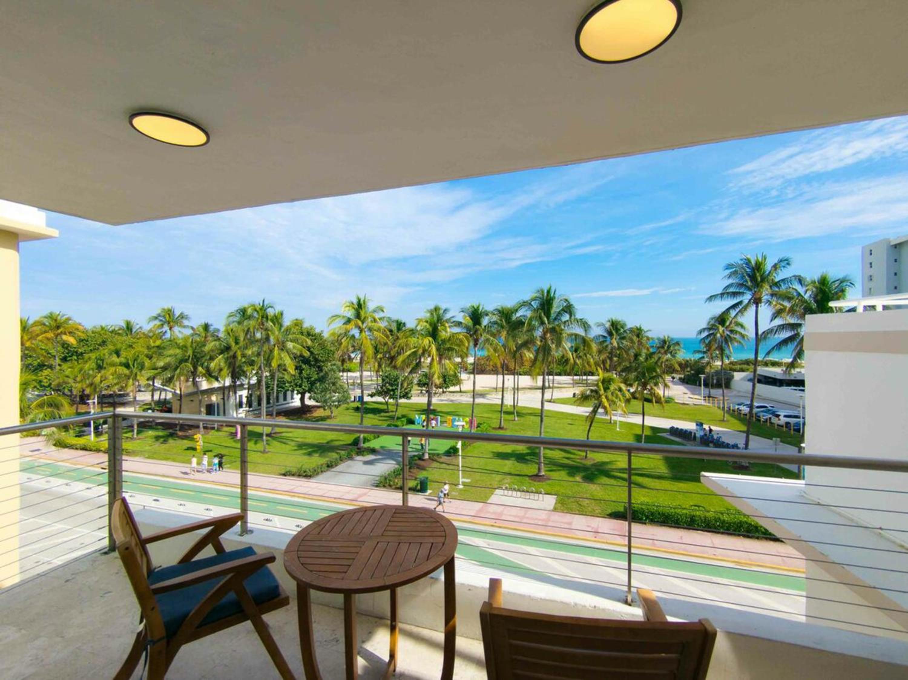 OCEAN VIEW ONE BEDROOM WITH BALCONY - Photo 11