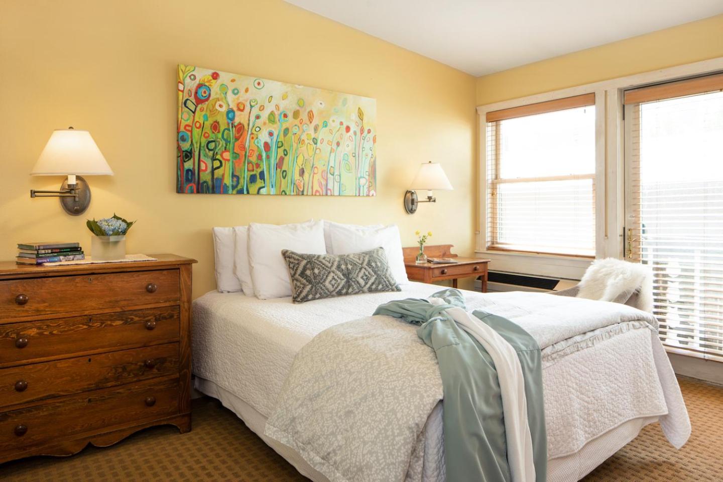 Queen Room - Photo 1