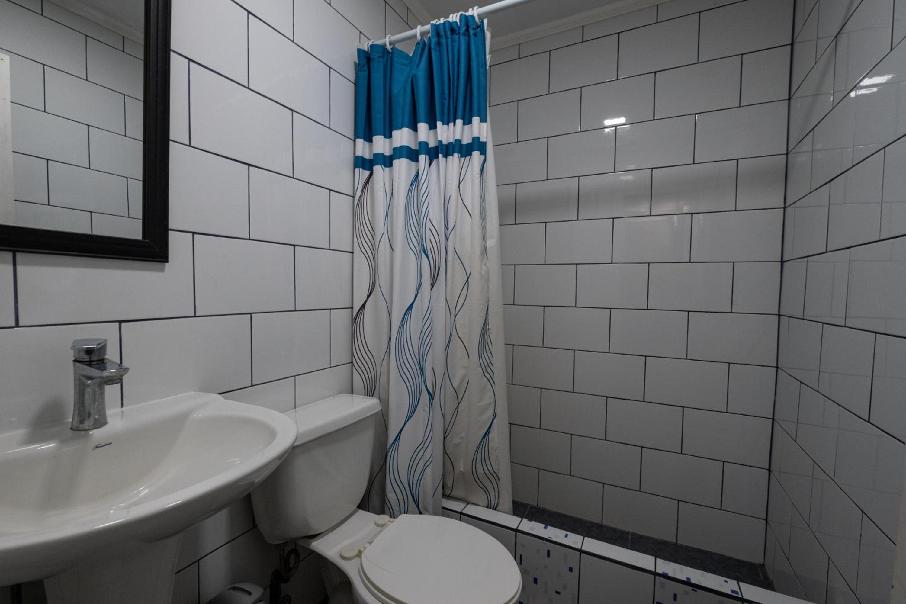 Double Room with Private Bathroom photo 2