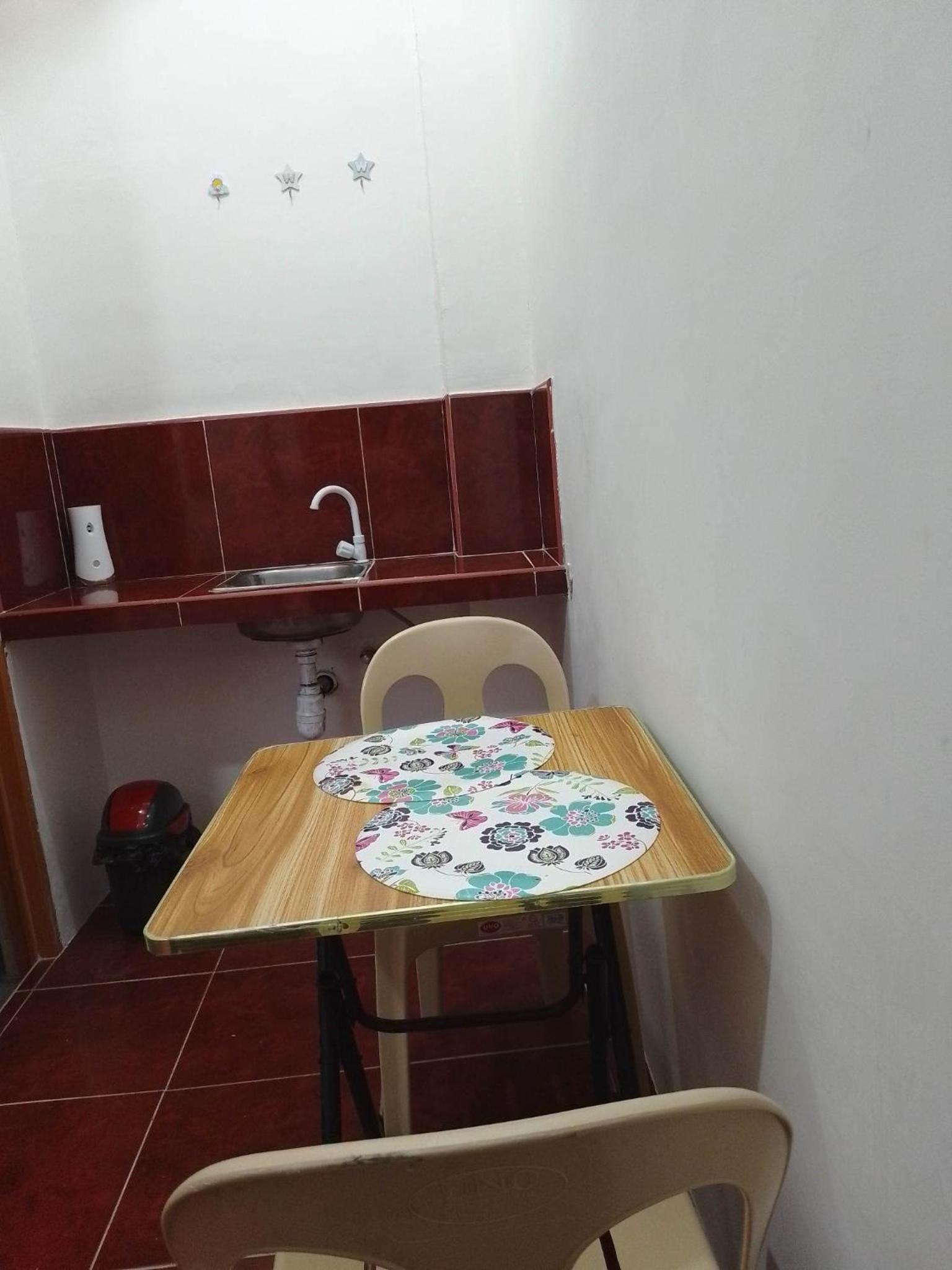 Standard Double Room with Fan - Photo 4