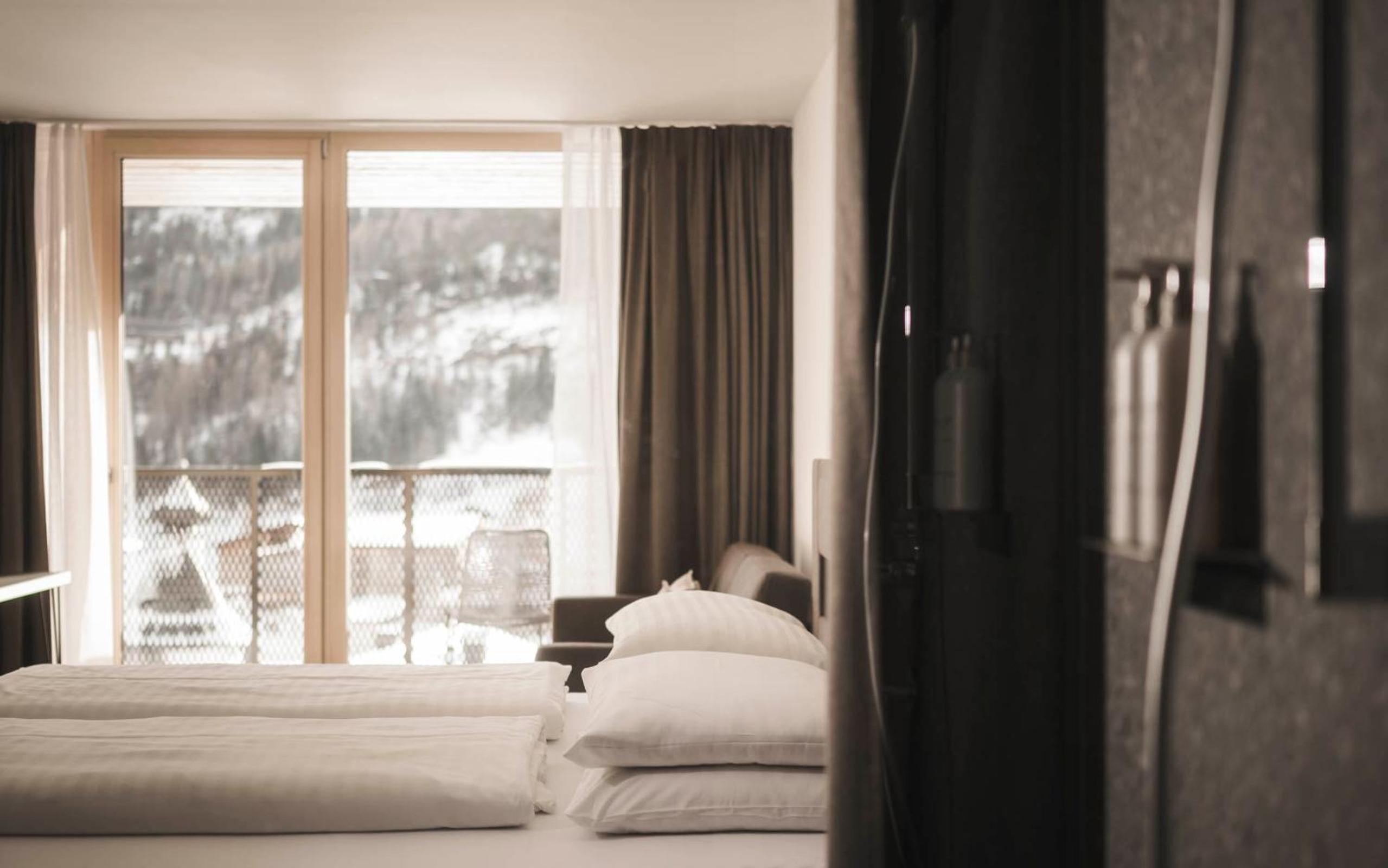 Upper Floor Double Room with Balcony photo 3