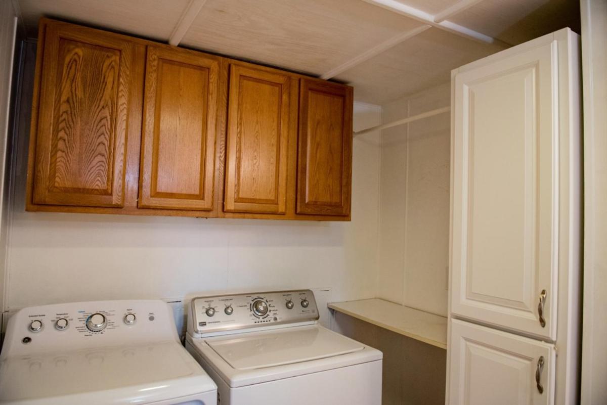 Mobile Home photo 2