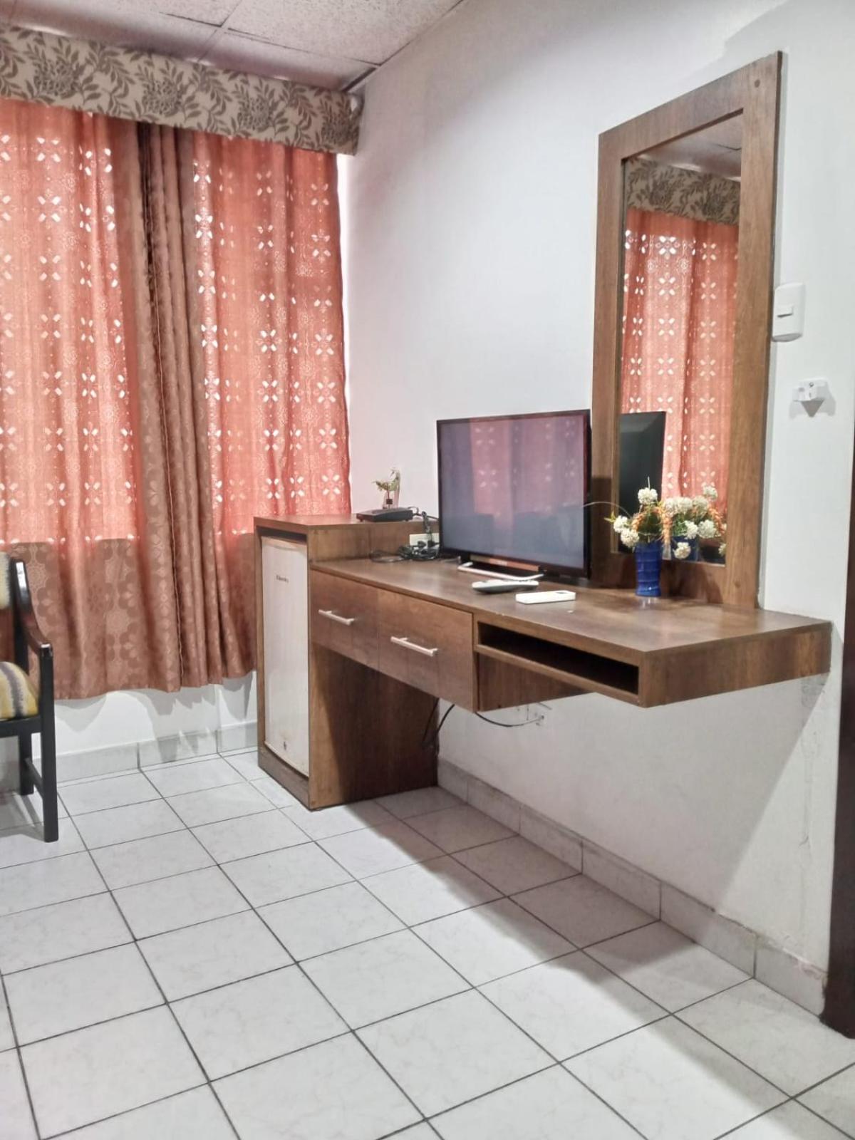 Single Room photo 3