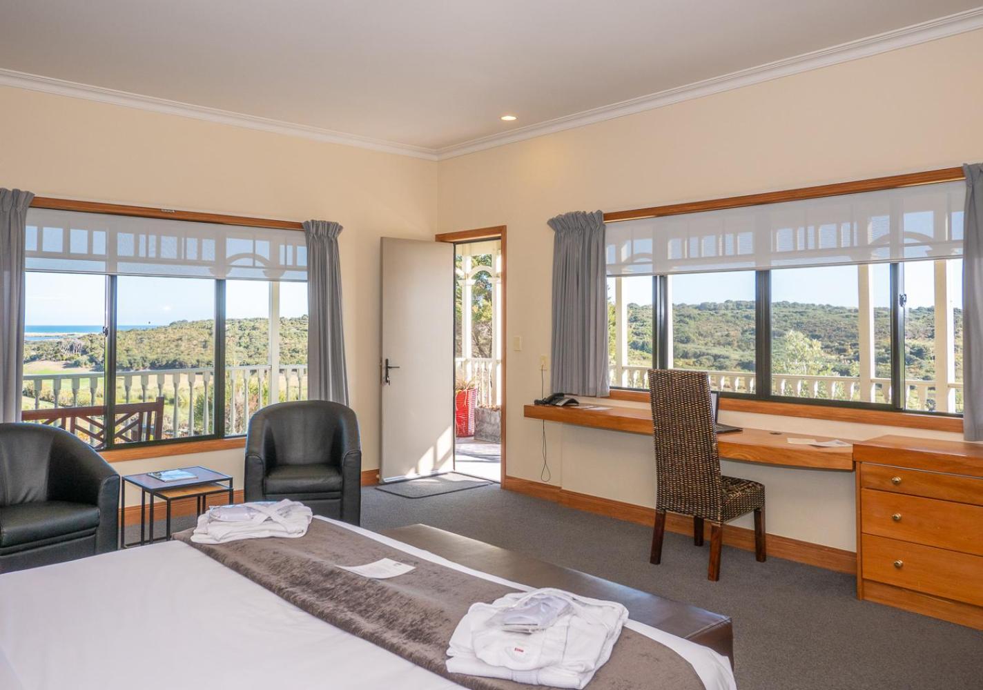 Standard Double Room - Photo 1
