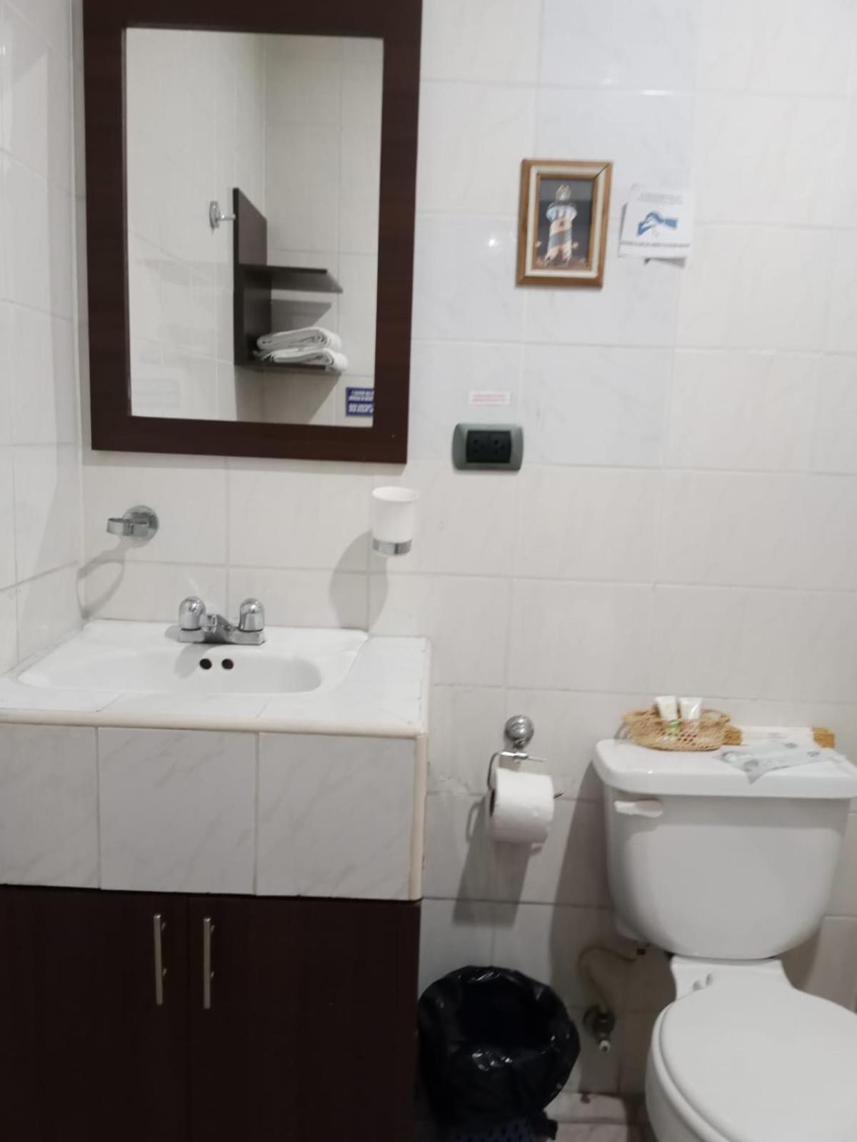 Twin Room photo 2