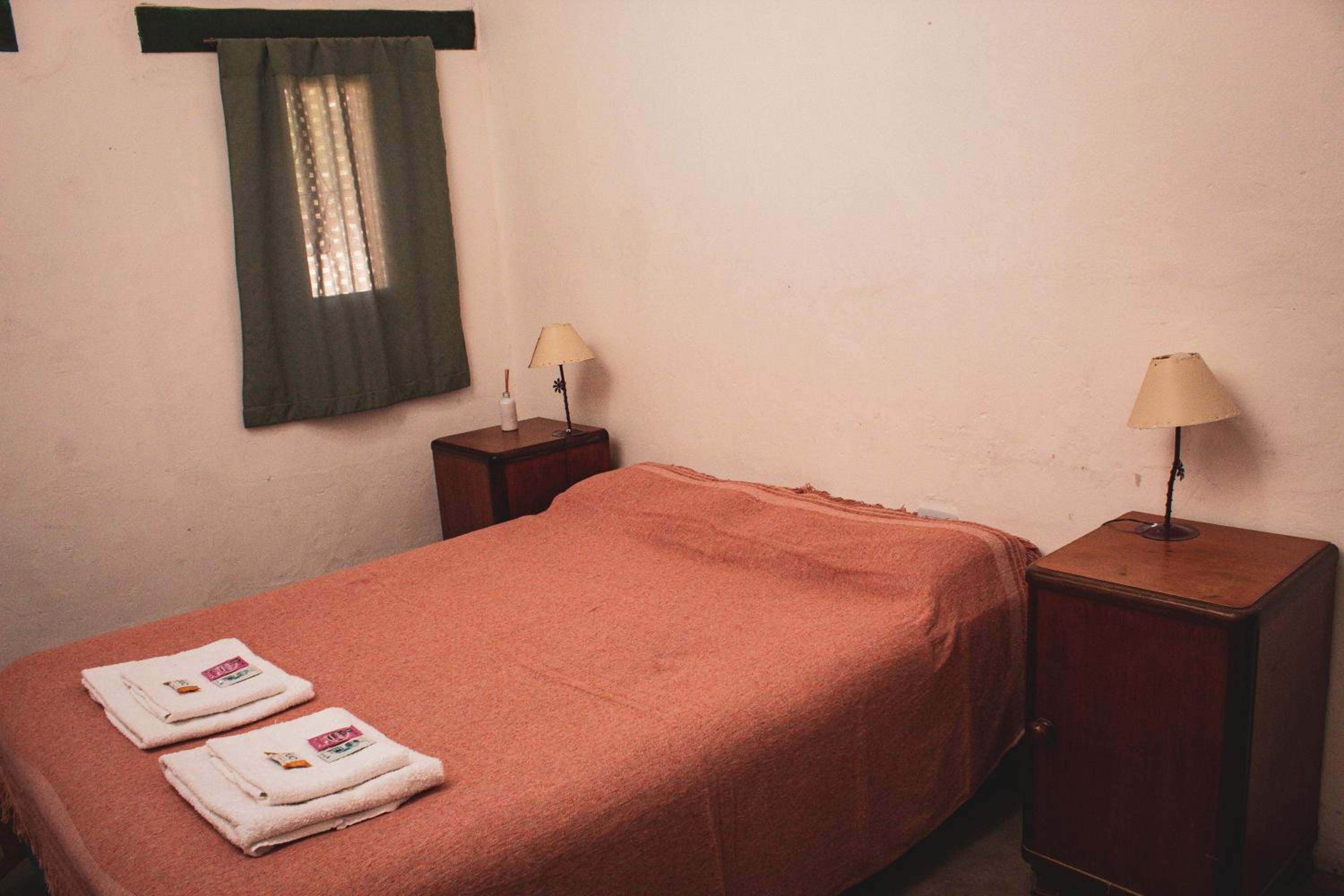 Double or Twin Room with Private Bathroom photo 2