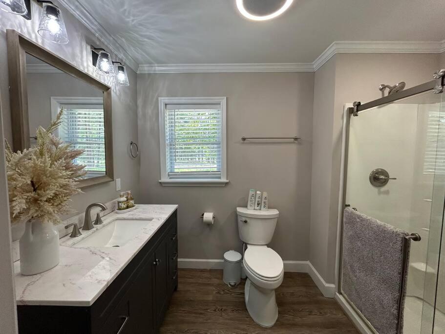 Four-Bedroom House photo 3